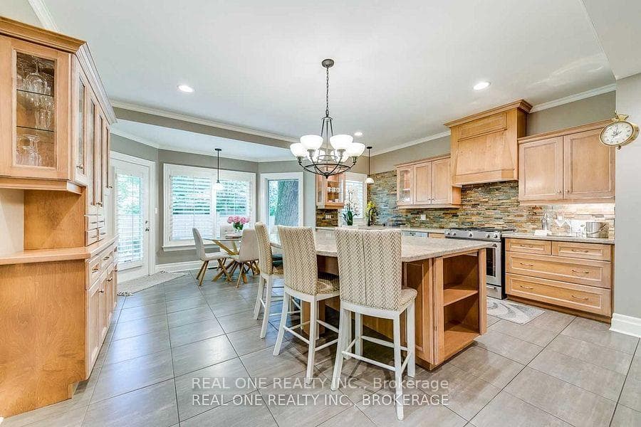249 Poplar Drive photo 5