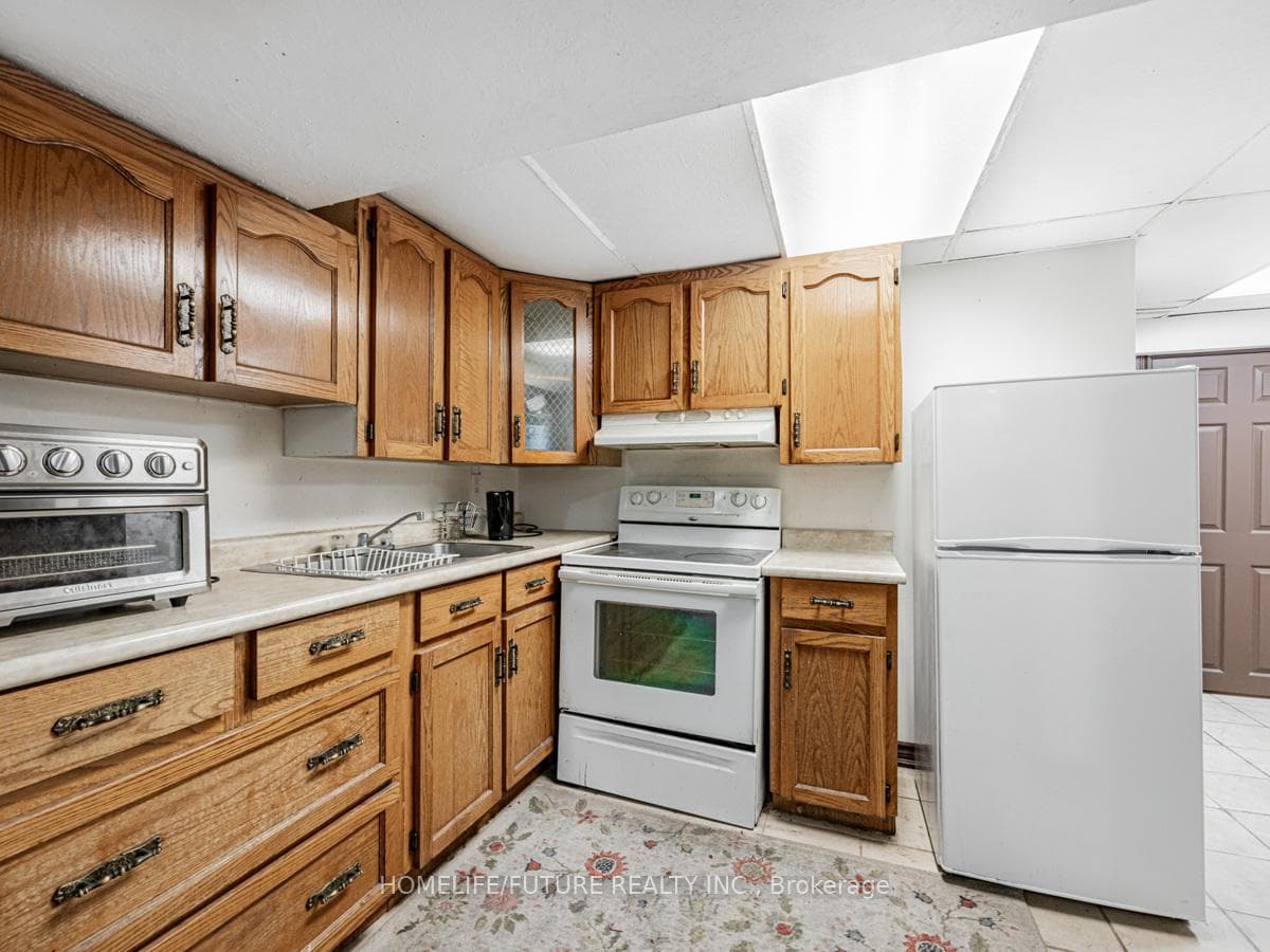 33 Horseley Hill Drive photo 17