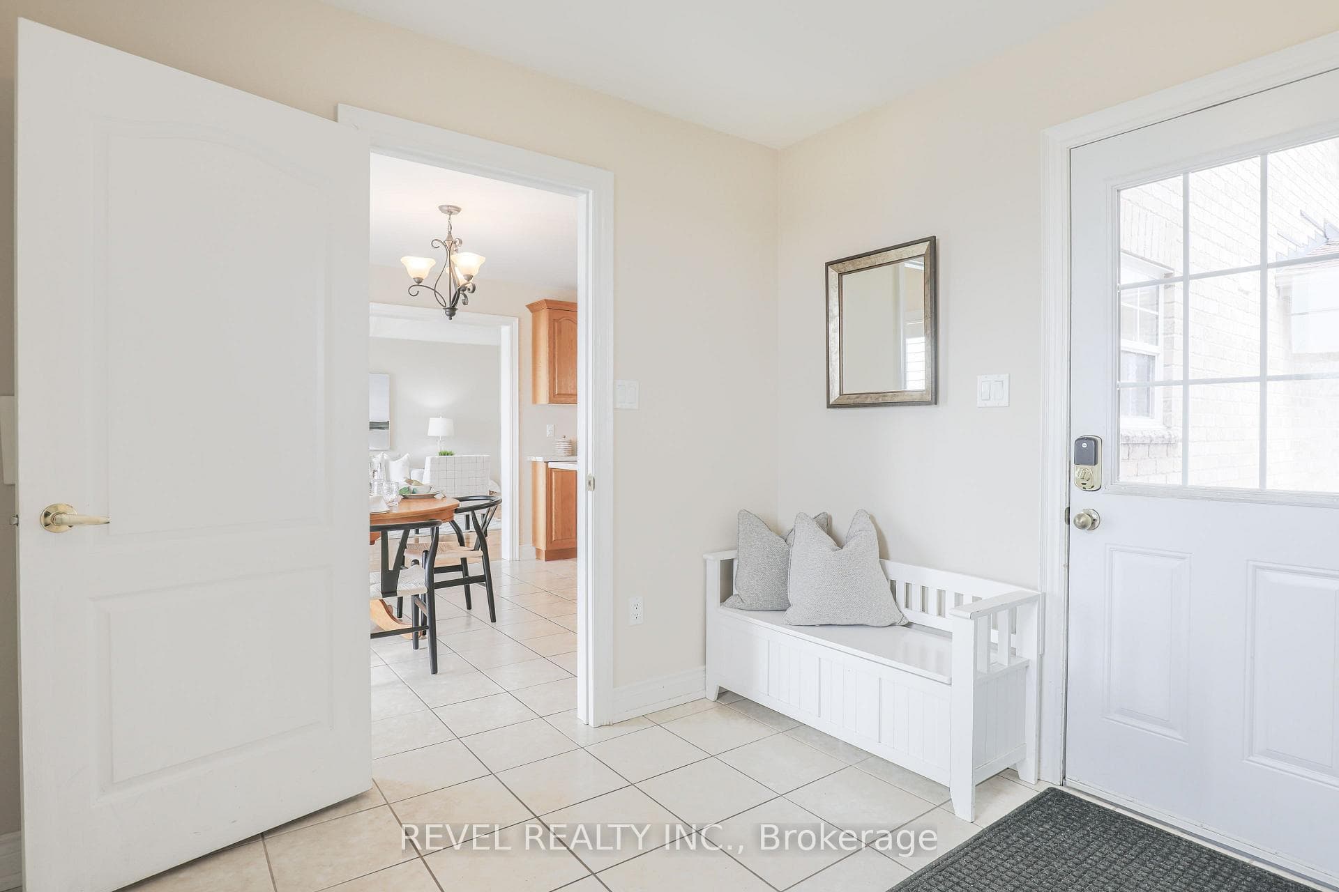 19 Bagshaw Crescent photo 14
