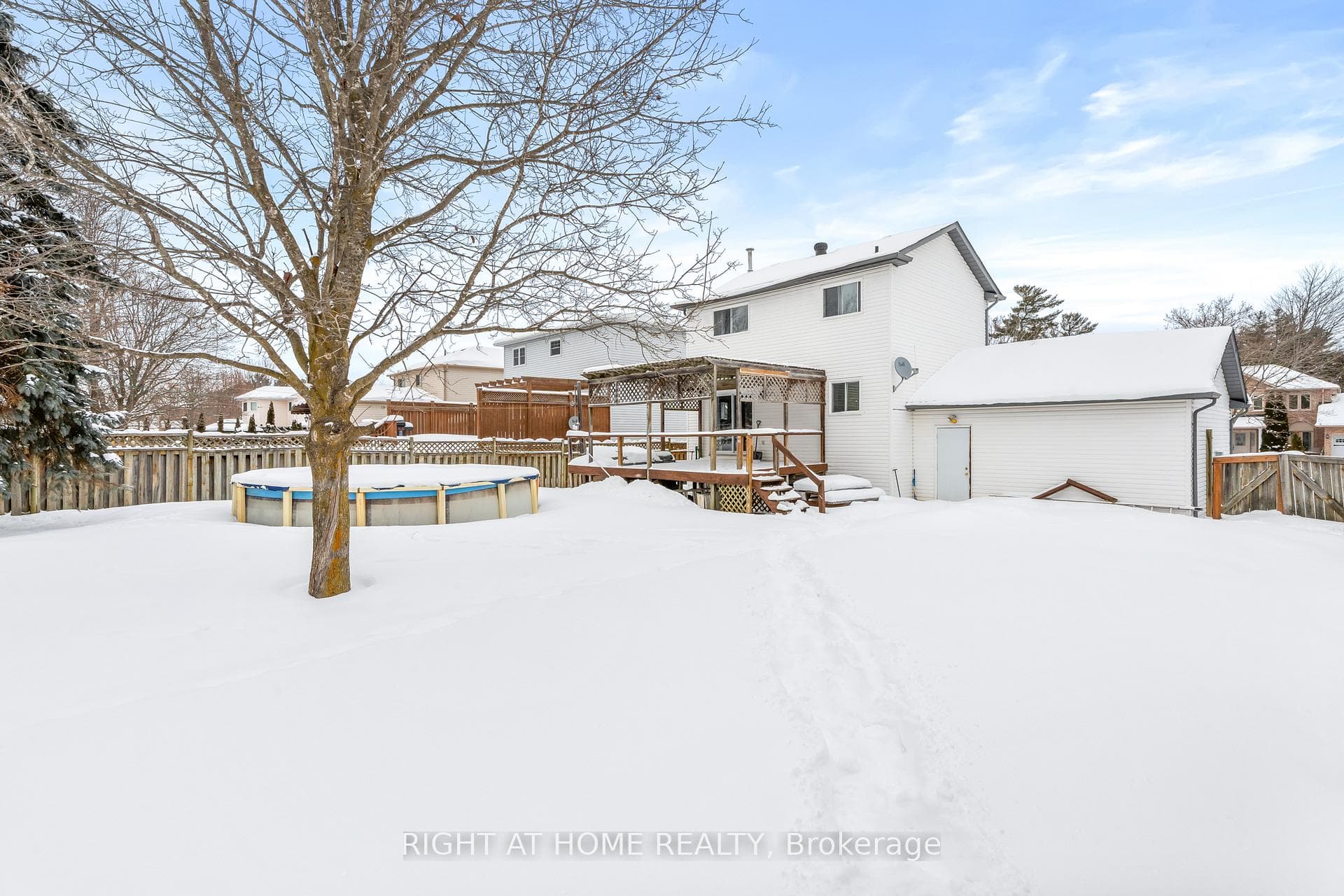 28 Forest Wood Drive photo 20