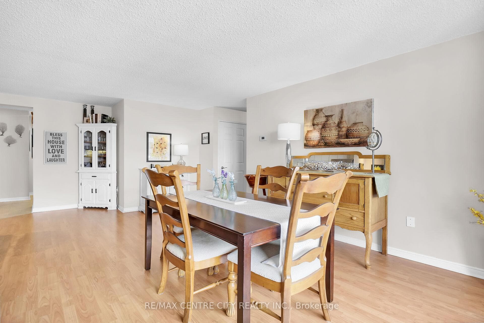 363 Colborne Street Unit 2303 photo 15