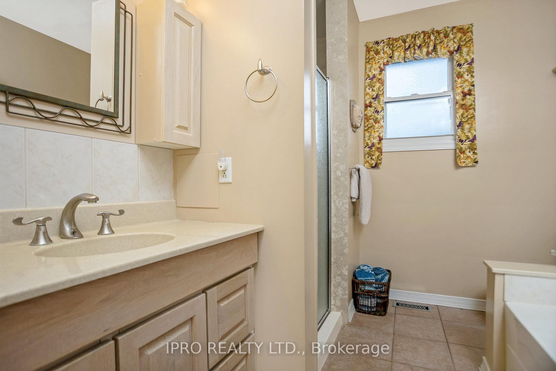 353 Delrex Boulevard photo 26