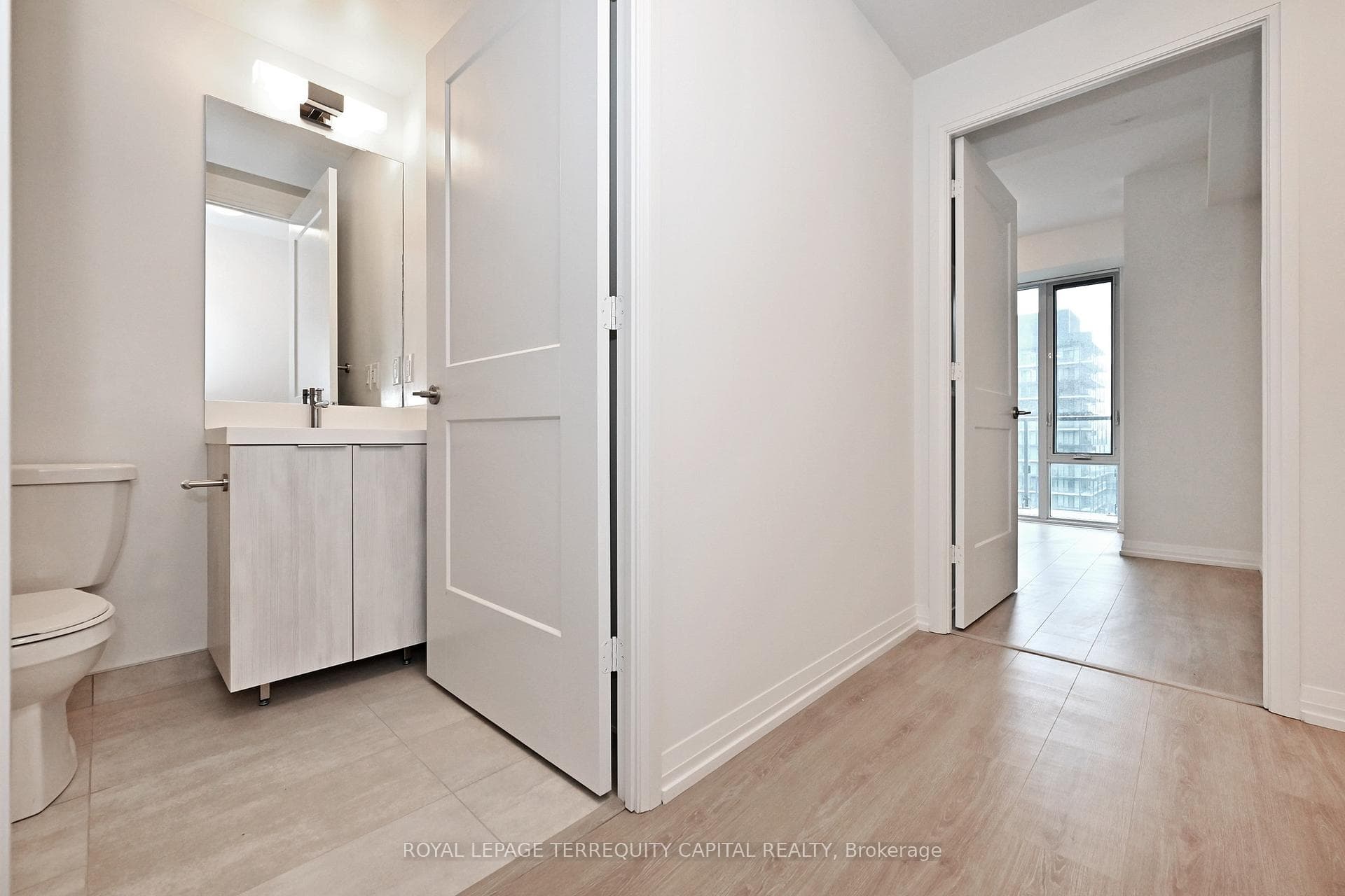 28 Widmer Street Unit 3526 photo 24
