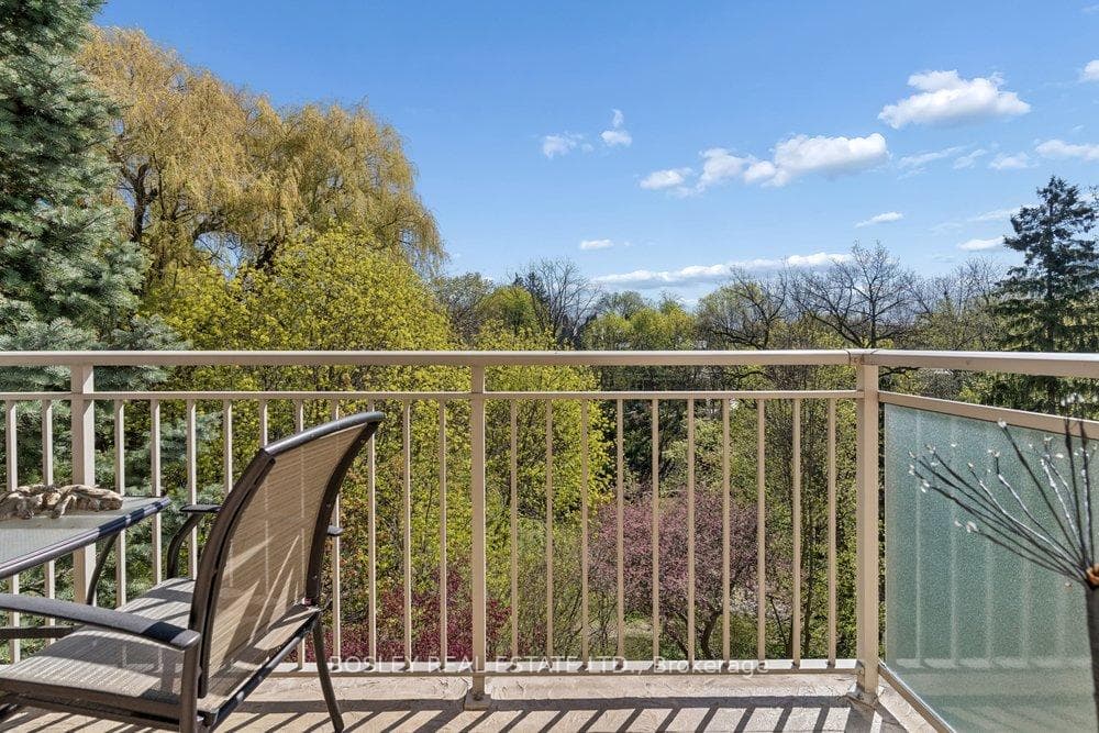 31 Rosedale Road Unit 303 photo 22