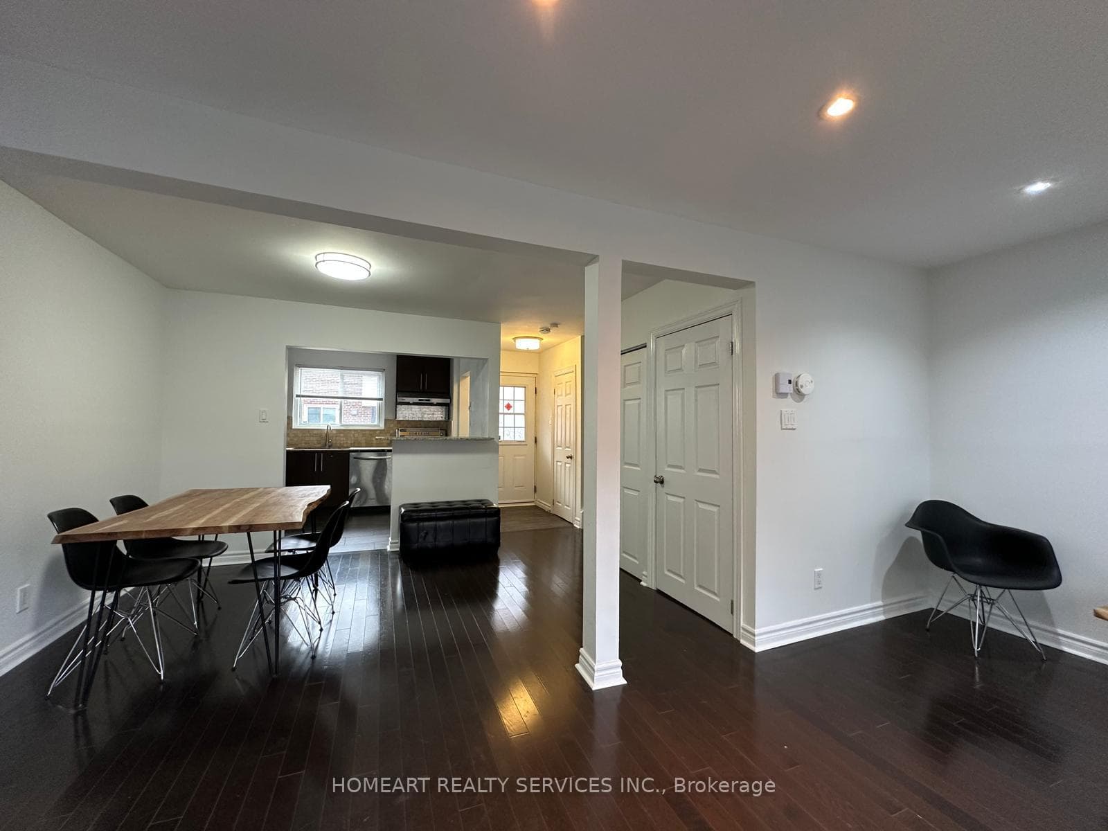69 Godstone Road Unit 116 photo 3