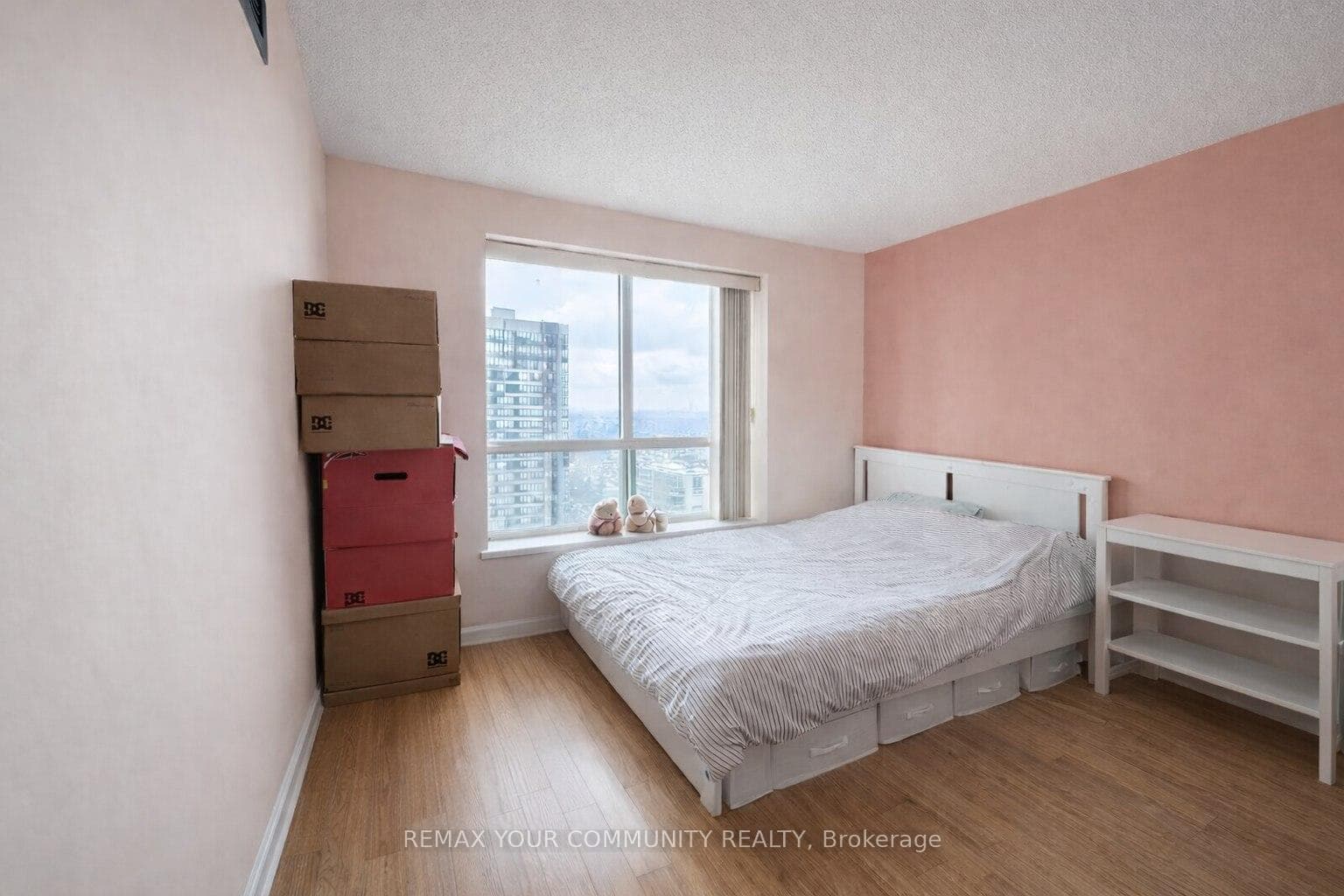 3 Pemberton Avenue Unit 1903 photo 12