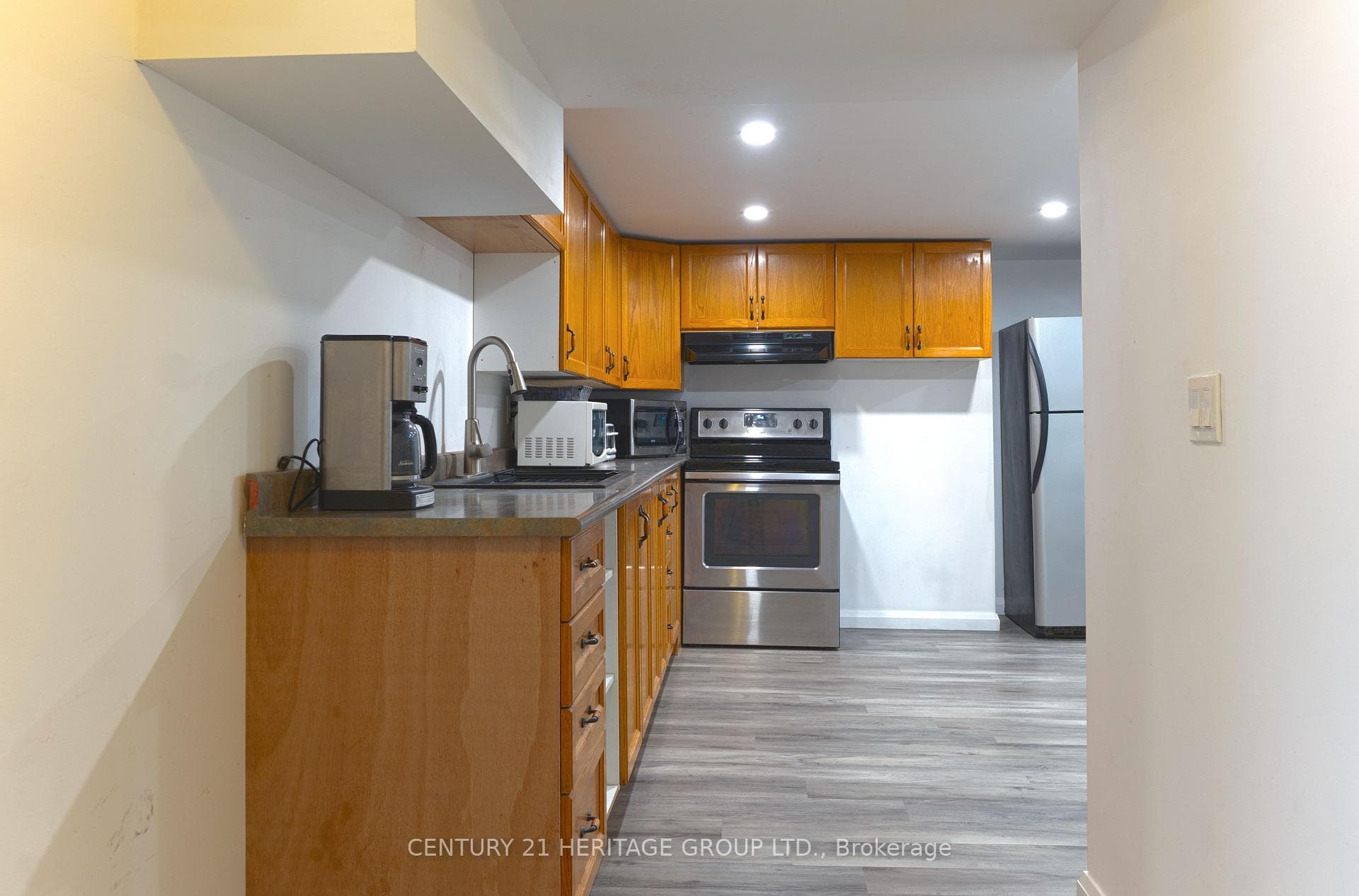 66 Fern Valley Crescent Unit BMST photo 3