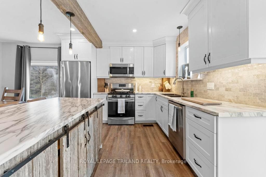 36032 Greenway Road photo 19