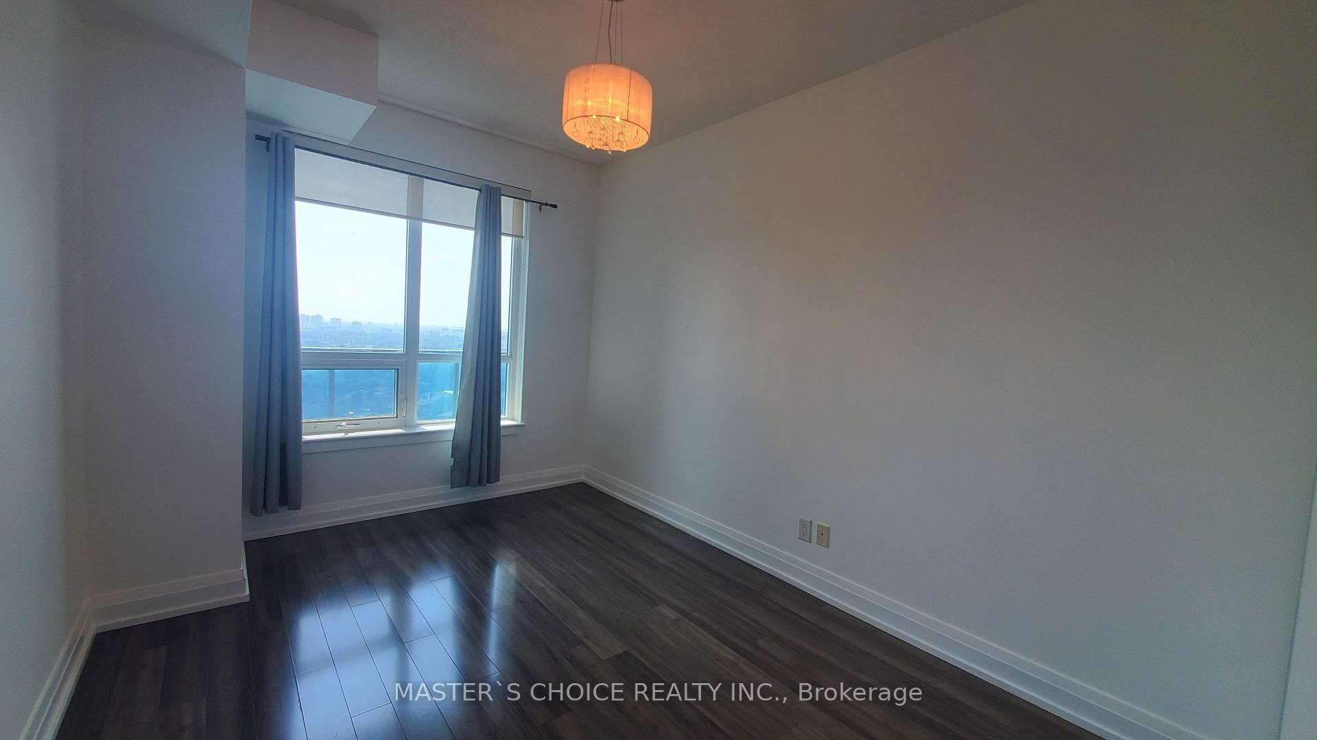 7171 Yonge Street Unit 2311 photo 11