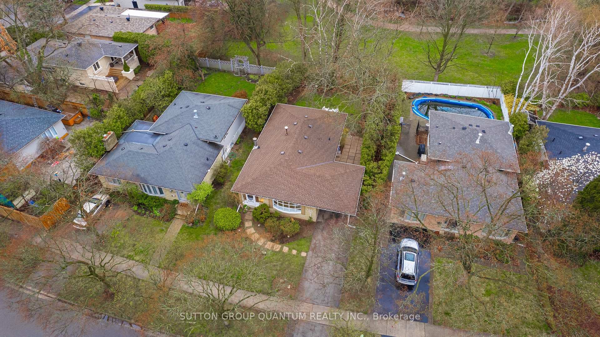 485 Anthony Drive photo 33