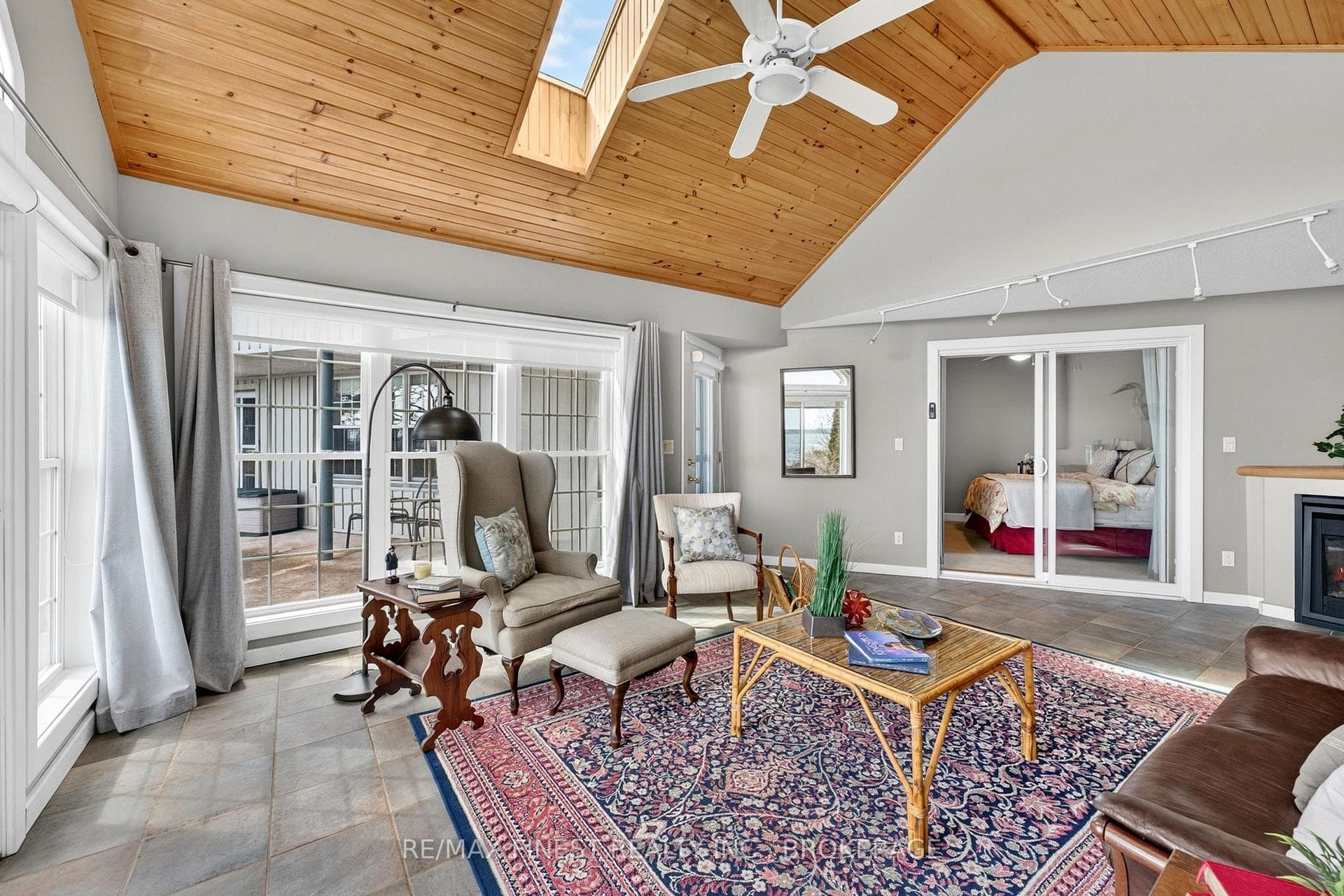 119 Thousand Island Parkway photo 31