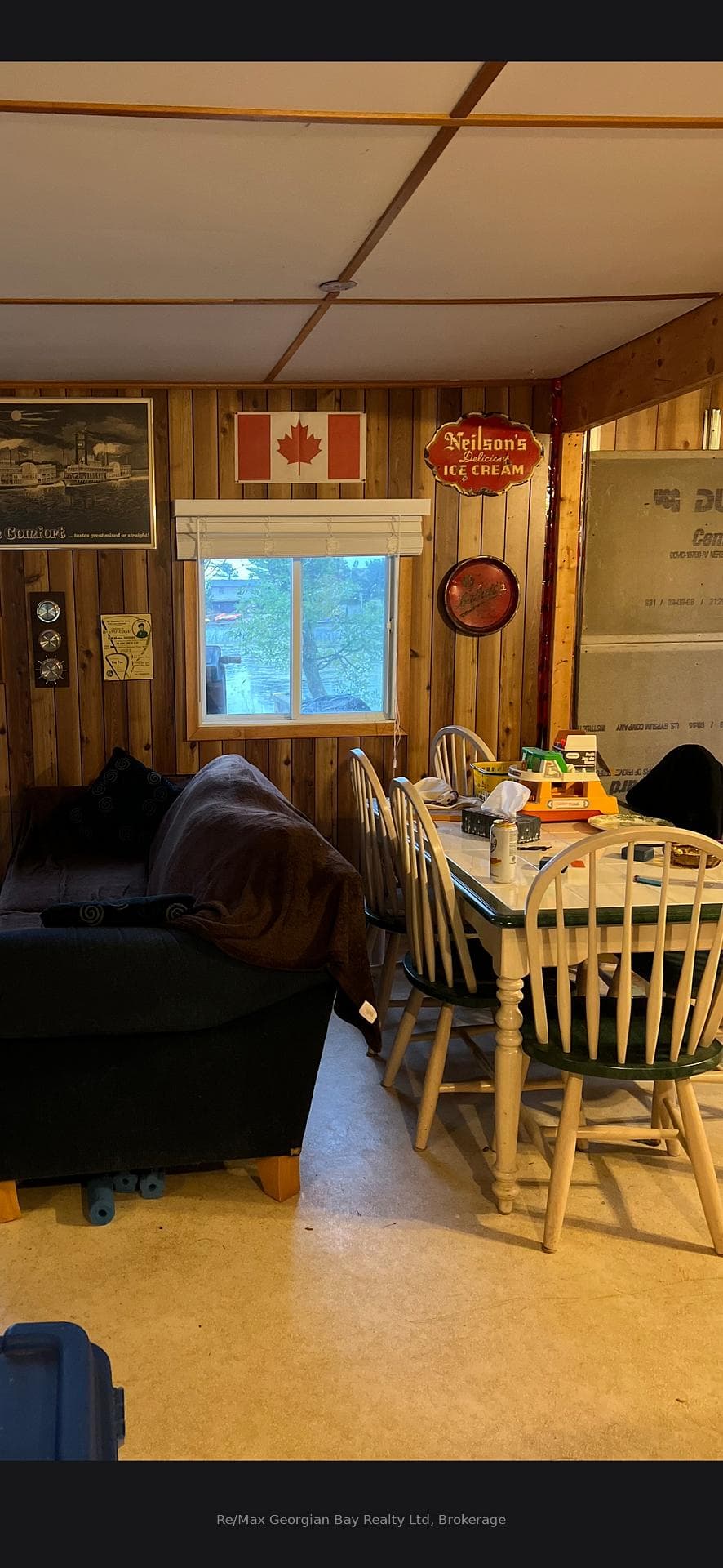 380 2 Island photo 15
