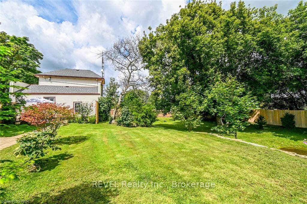 962 ROBINSON Road photo 33