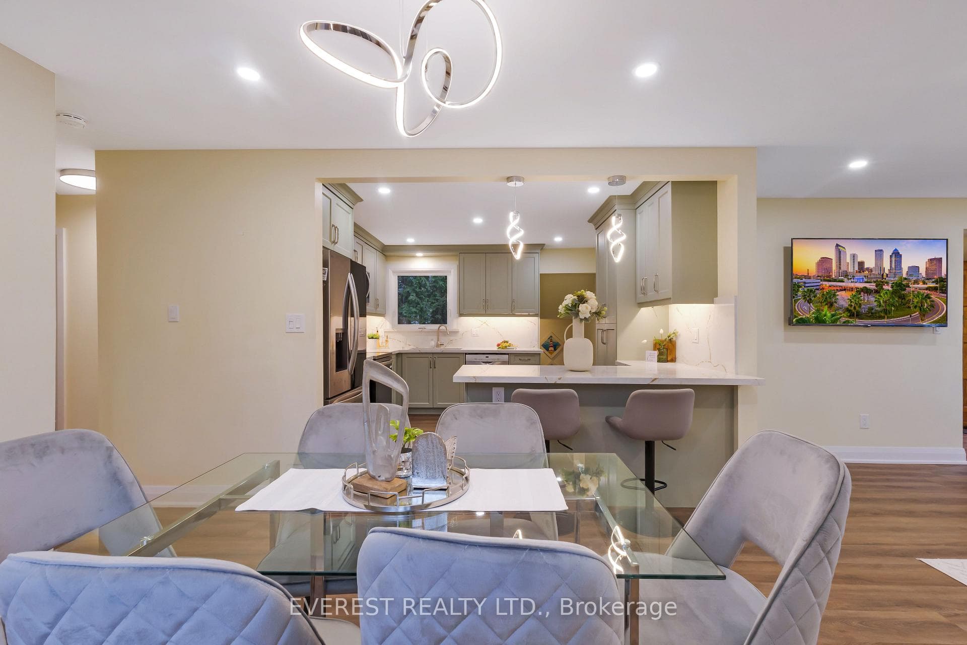 27 Lavina Crescent photo 17