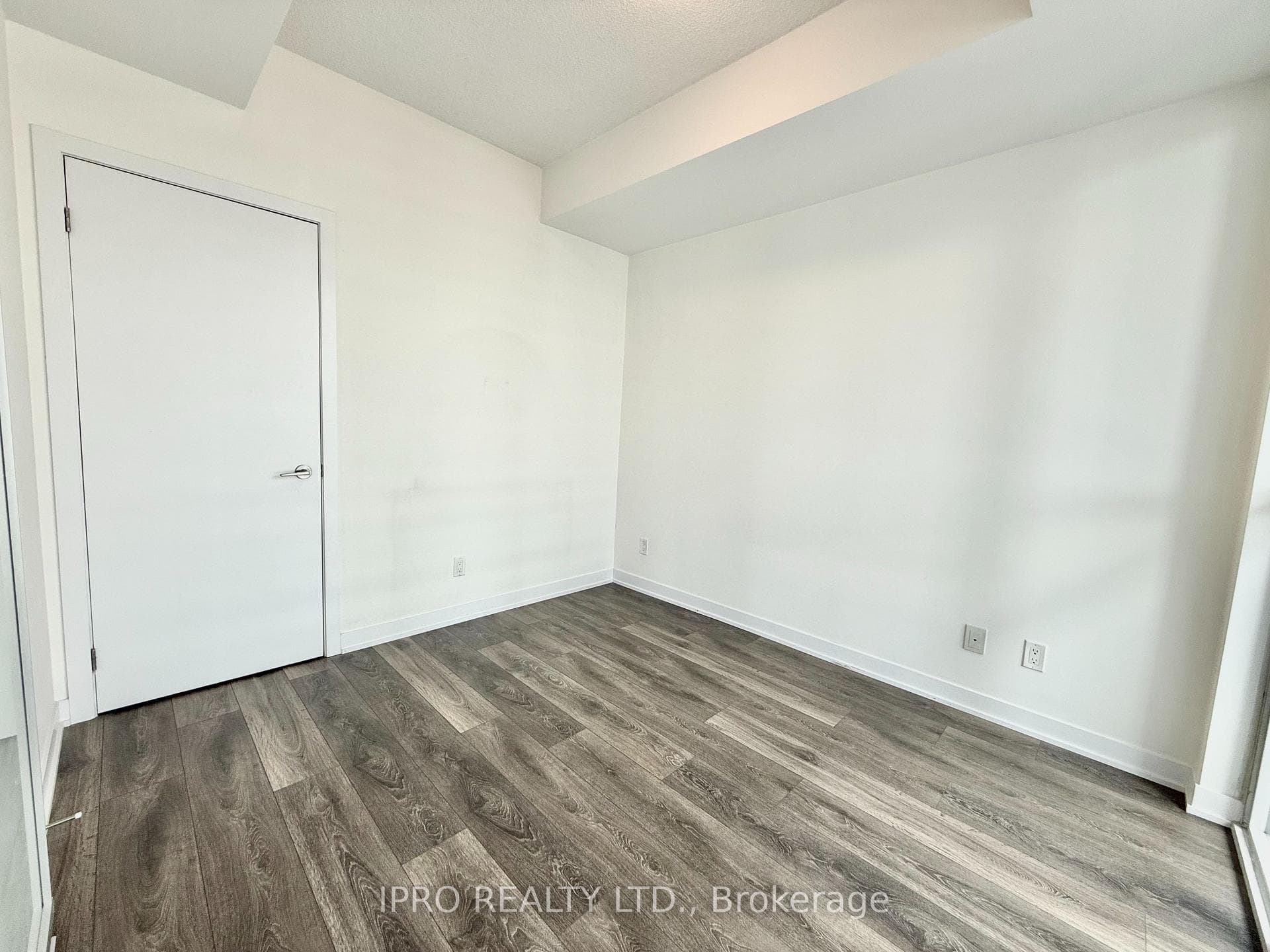 87 Peter Street Unit 1808 photo 8