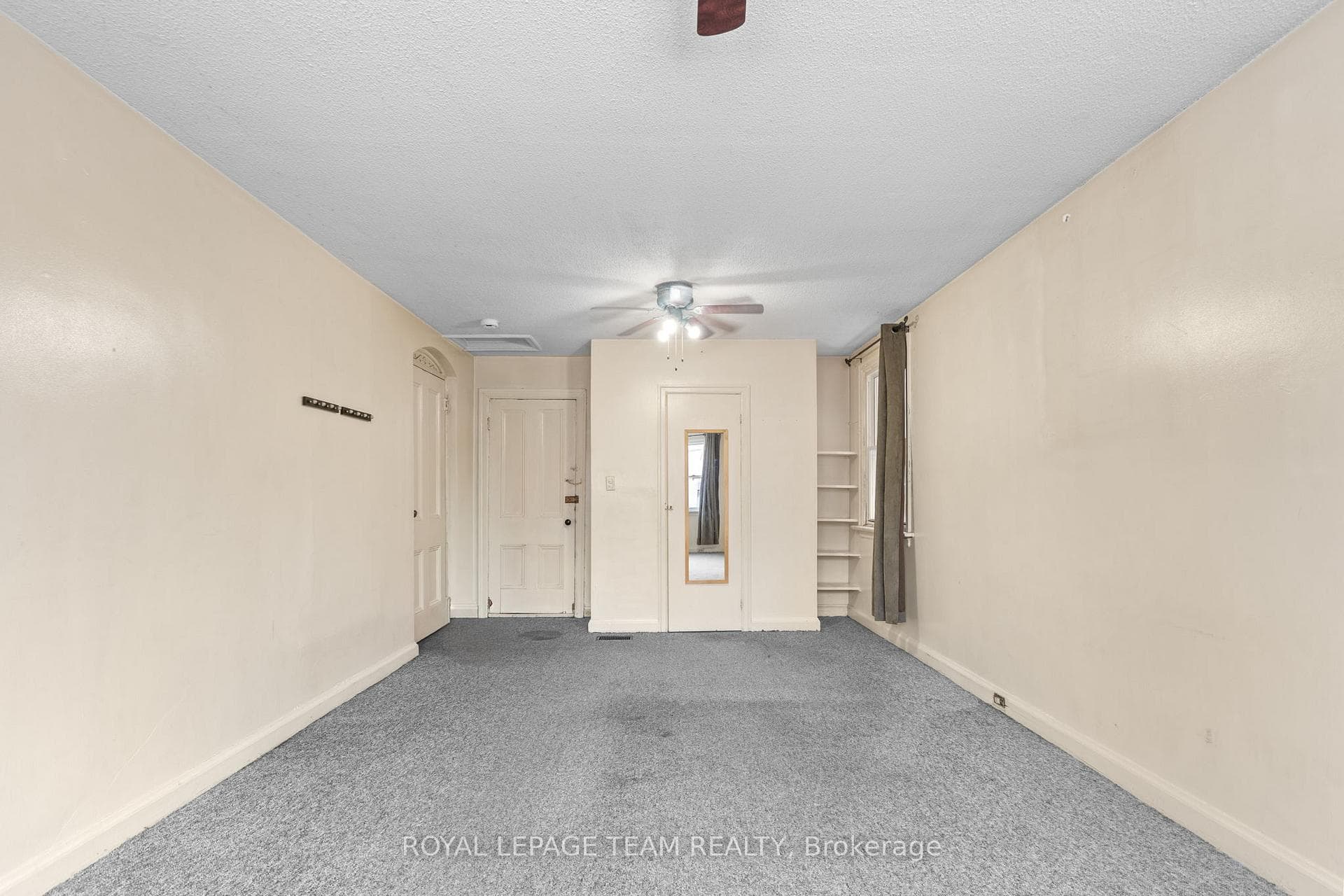 498 Gladstone Avenue photo 14