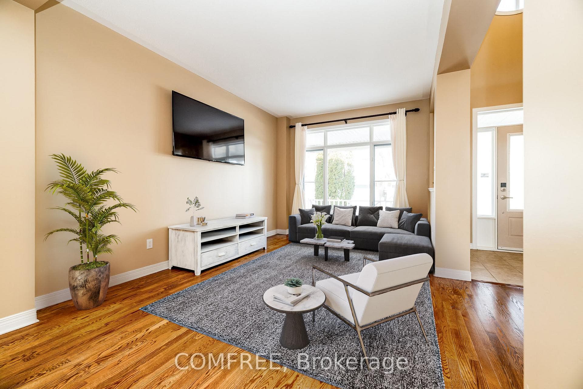 14 Escade Drive photo 2