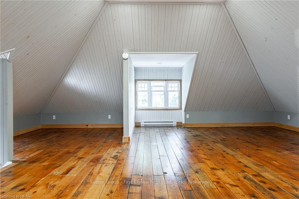 91 DALY Avenue photo 33