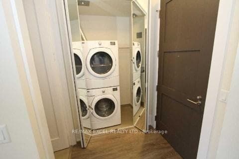 20 John Street Unit 917 photo 10