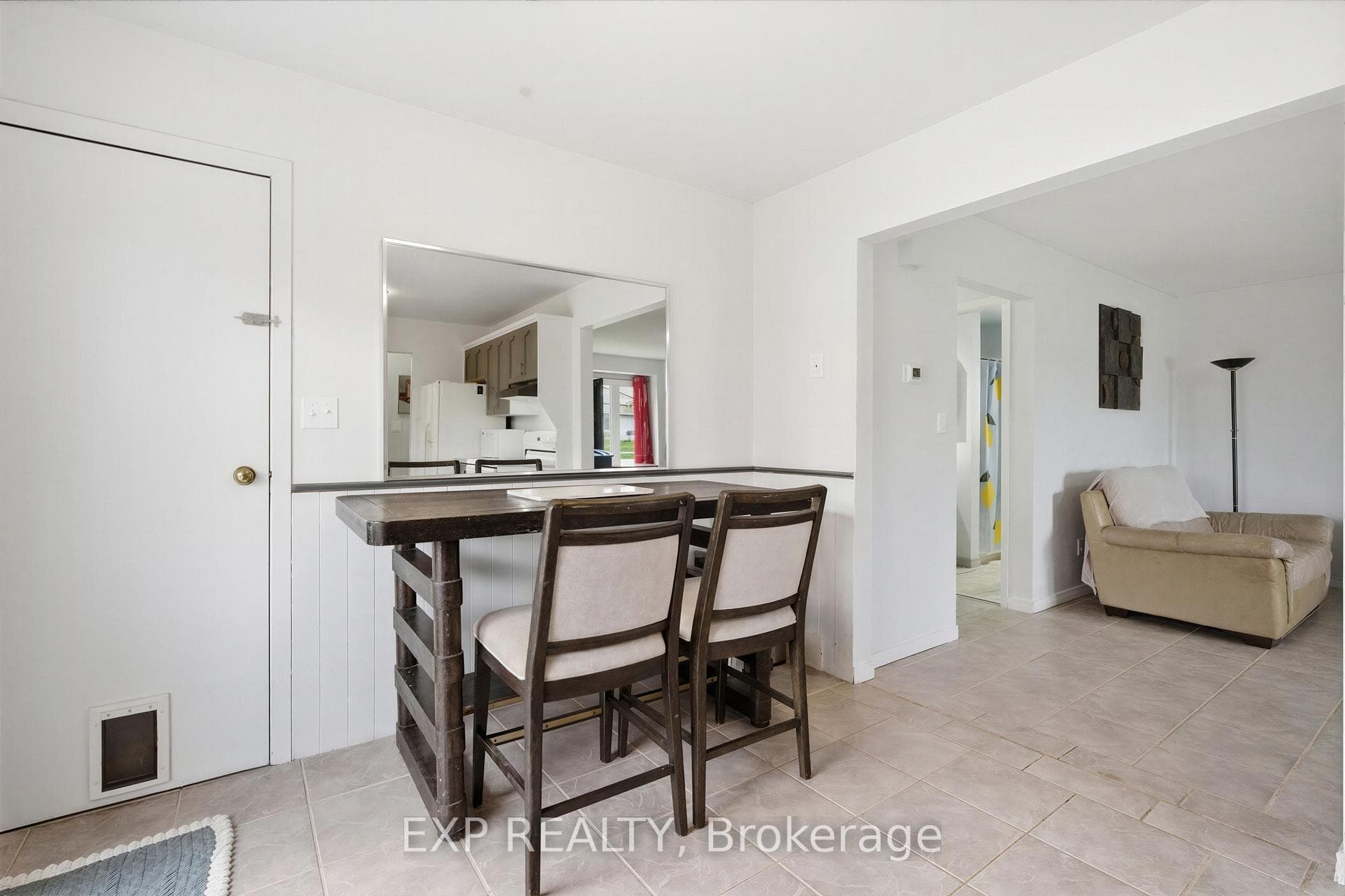 8 Abbott Lane photo 17