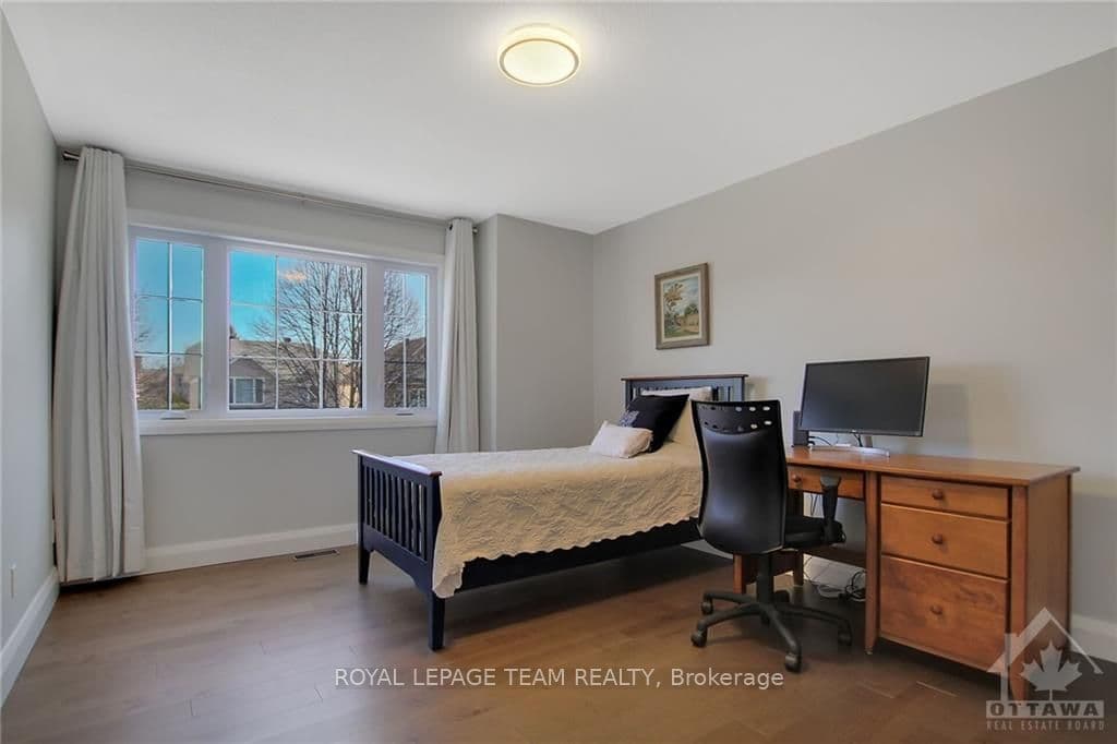 60 BIRCHFIELD Avenue photo 25