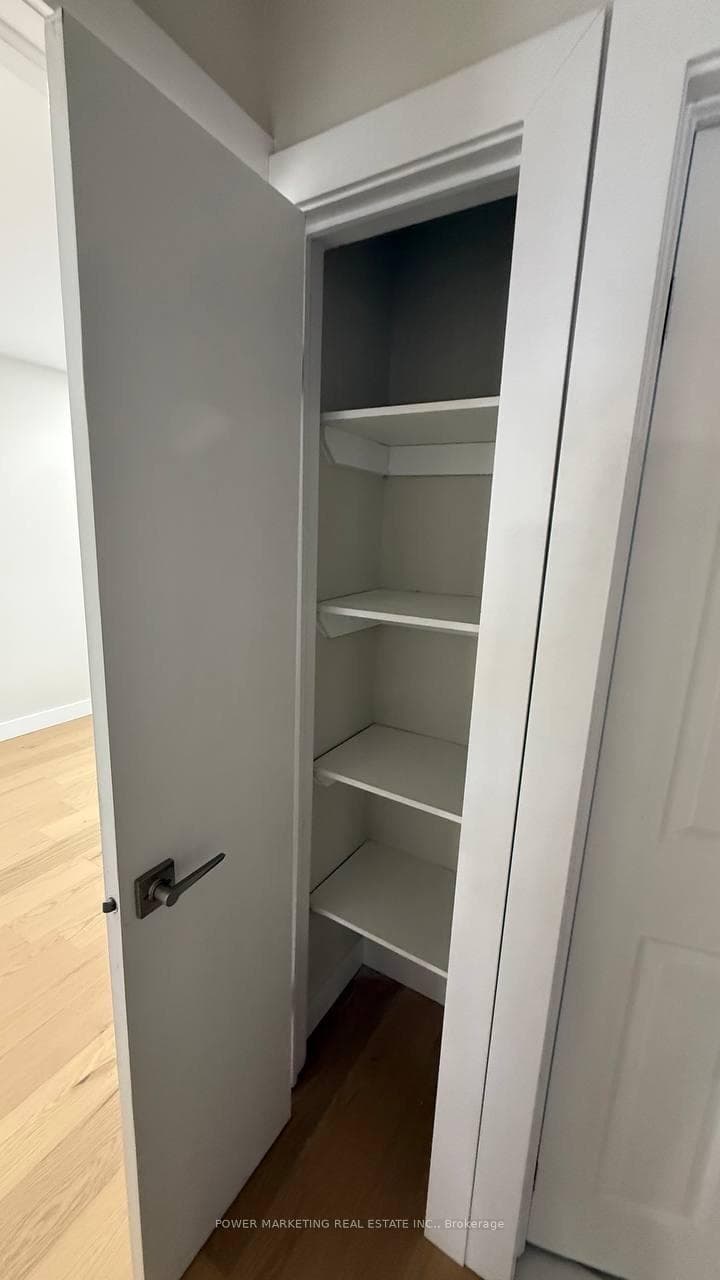 1052 CADBORO Road Unit A photo 8