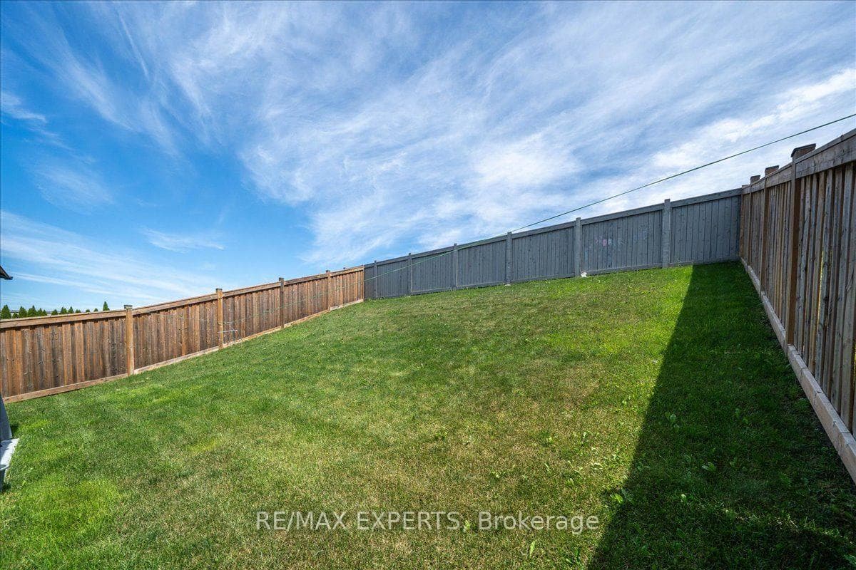 65 Casserley Crescent photo 30
