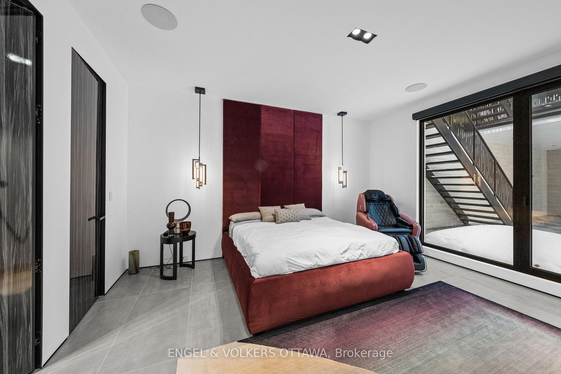1 Delong Drive photo 17
