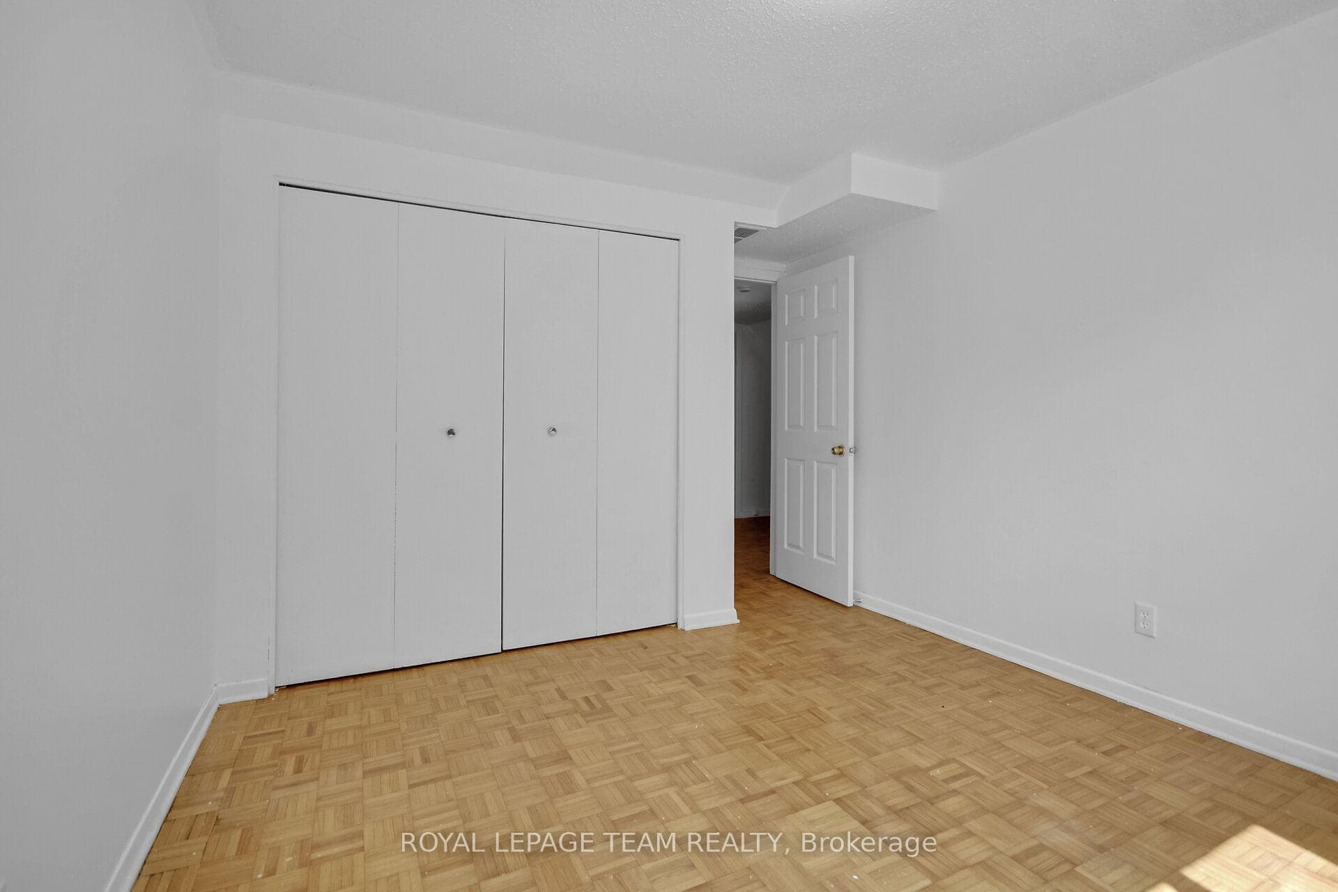 52 Bowhill Avenue photo 4