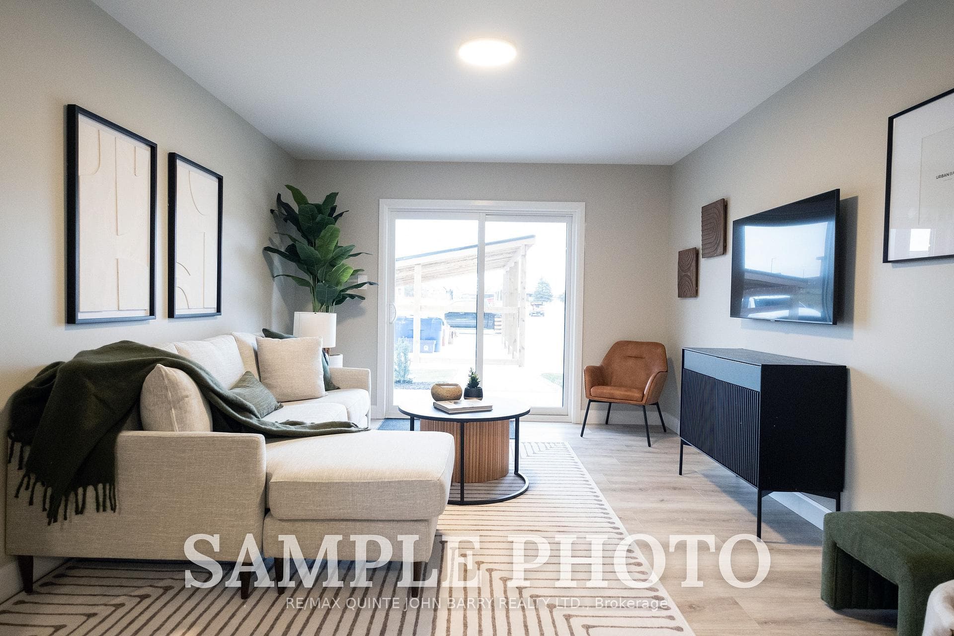 304-10 Hillside Meadow Drive photo 8