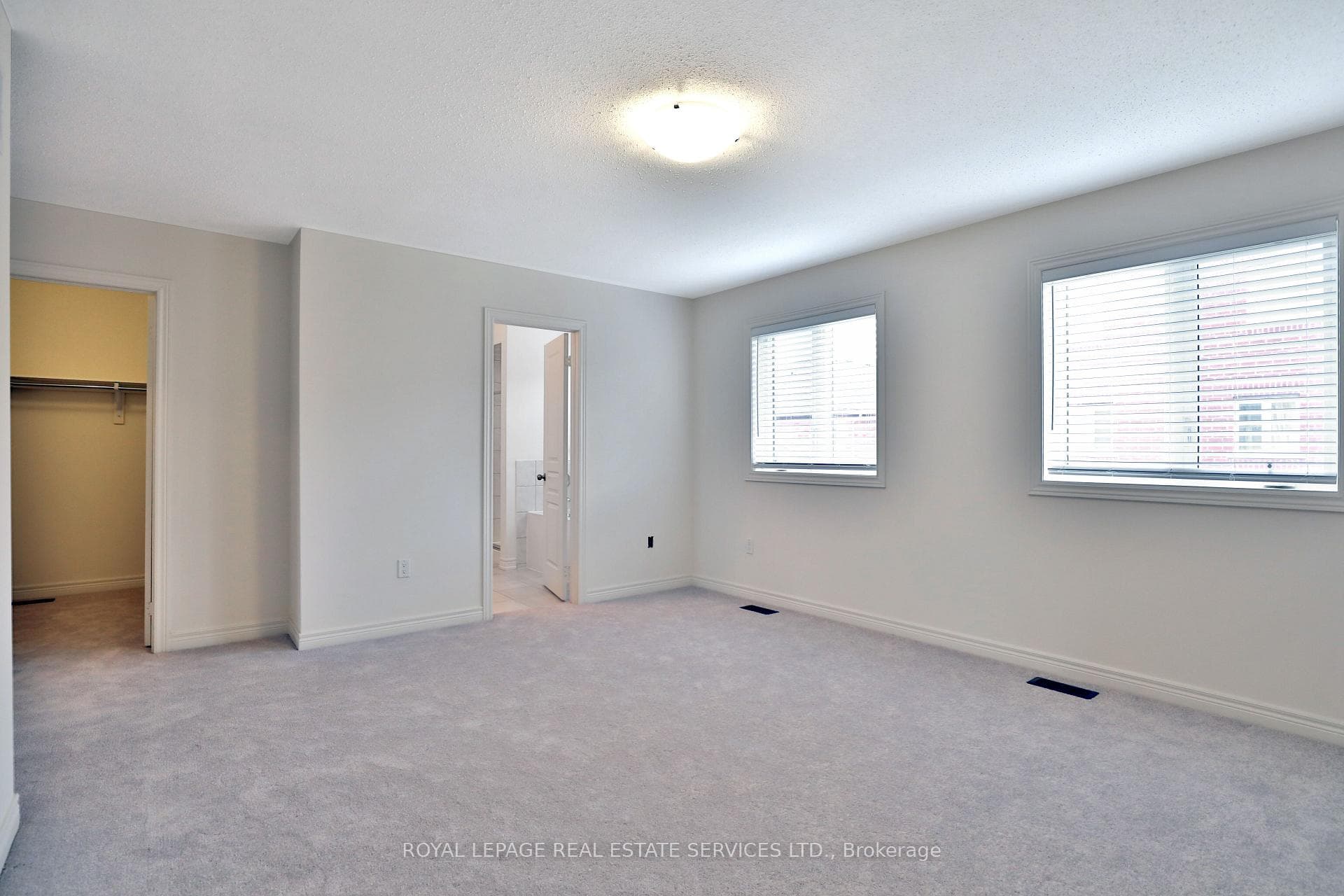 465 Silver Maple Road photo 20
