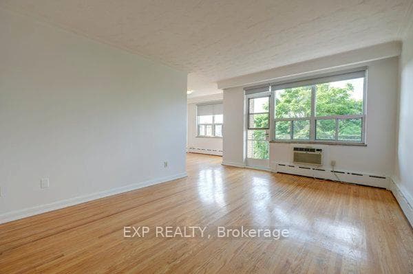 42 Meadowbrook Rd Road Unit Apt. 5 photo 9