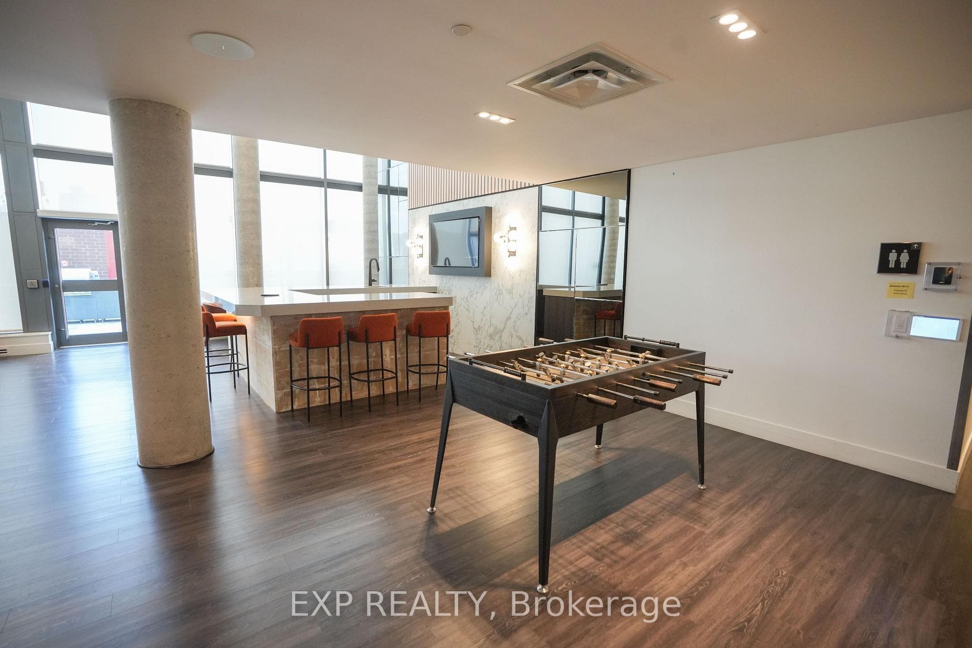 25 Wellington Street Unit 2011 photo 27