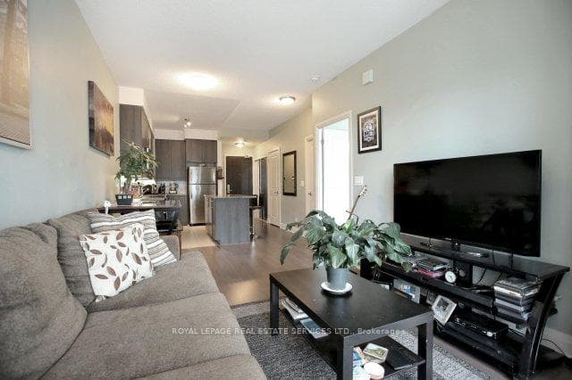 1185 The Queensway N/A Unit 1021 photo 6