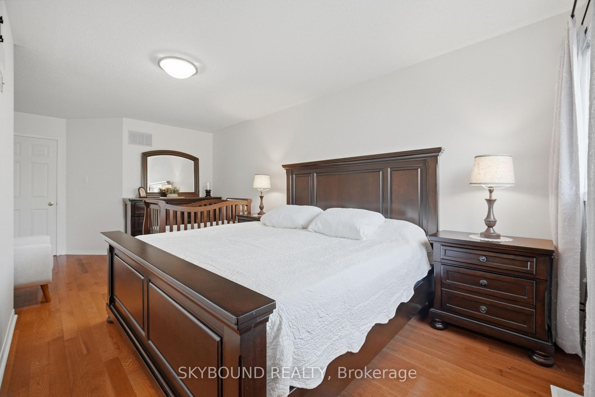 3906 Zenith Court photo 18