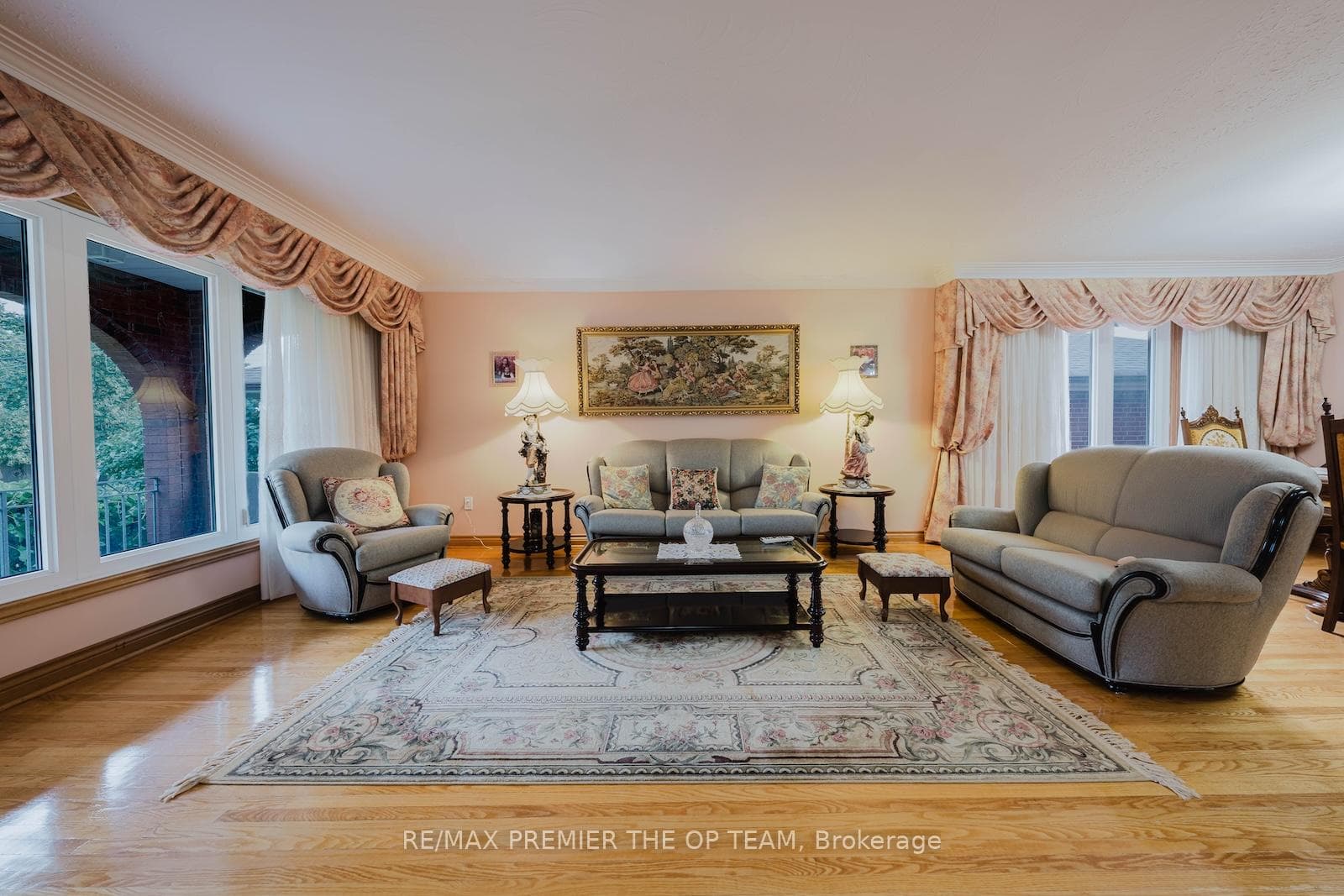 142 Gracefield Avenue photo 7