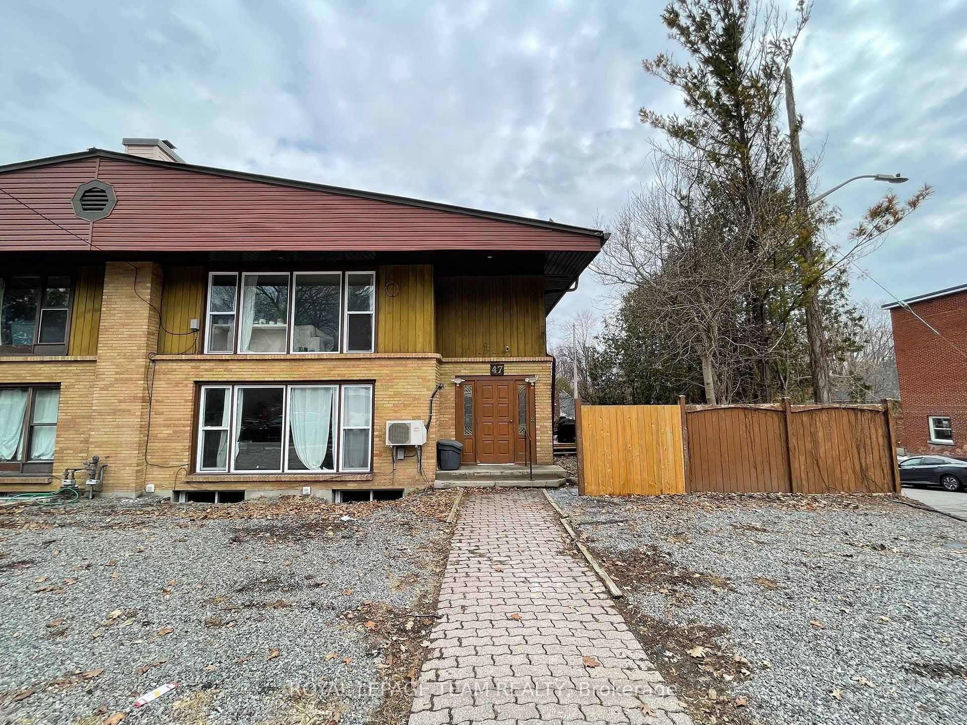 47 RIVERDALE Avenue Unit Unit 3 photo 1