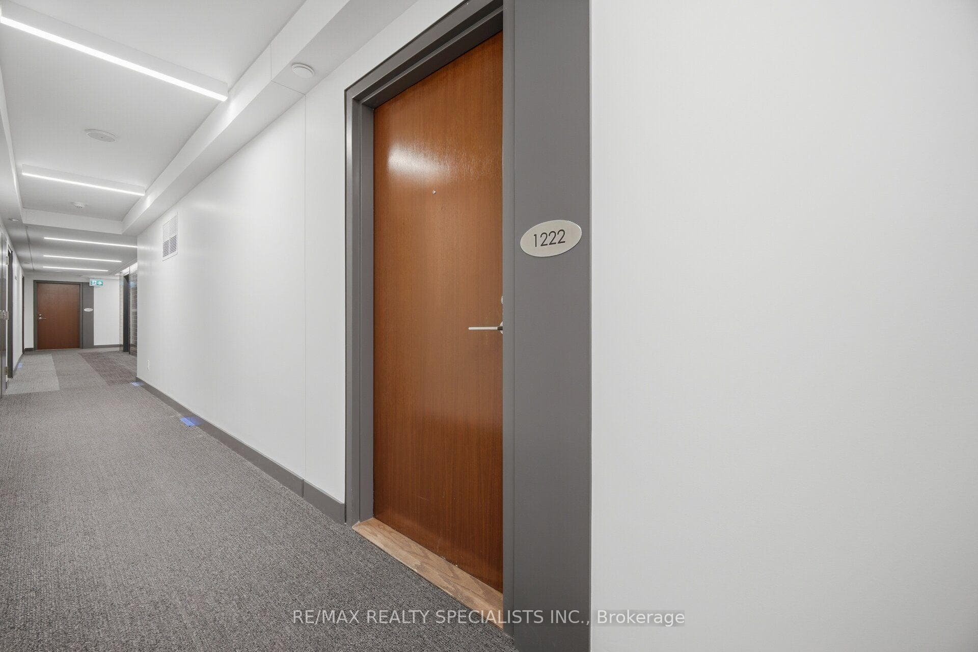160 Flemington Road Unit 1222 photo 8