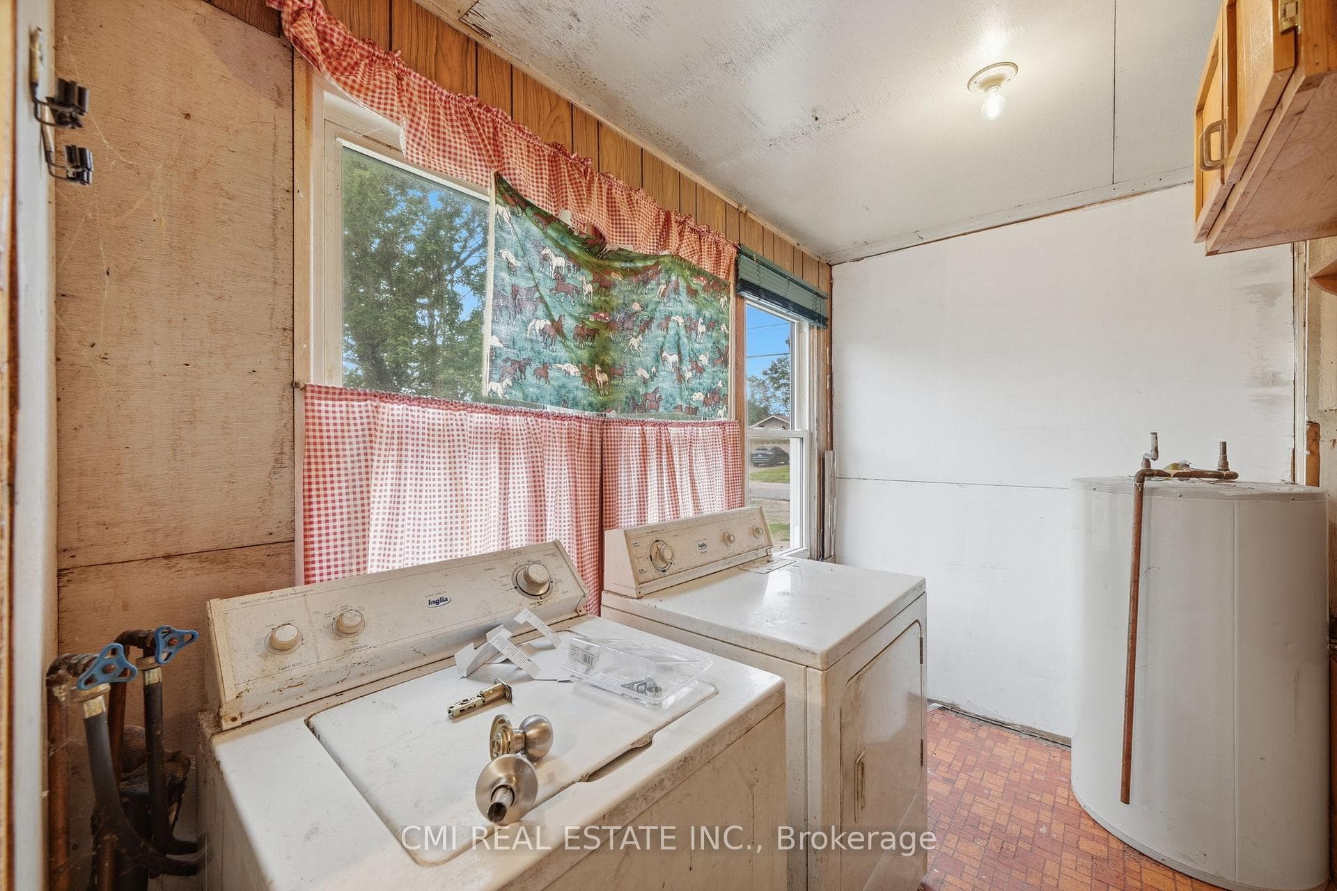 117 Fox Street photo 32