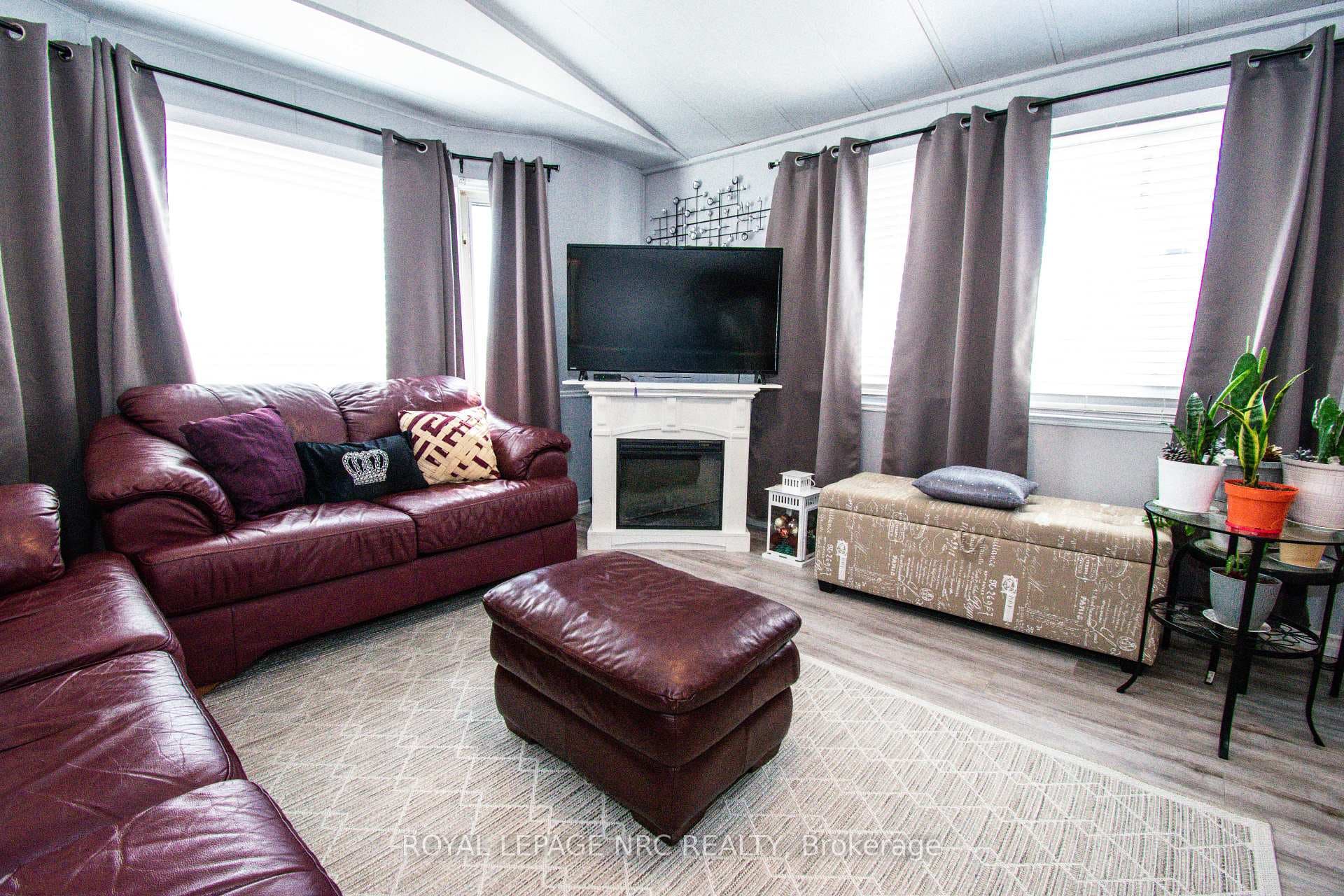 3033 TOWNLINE Road Unit 83 photo 9