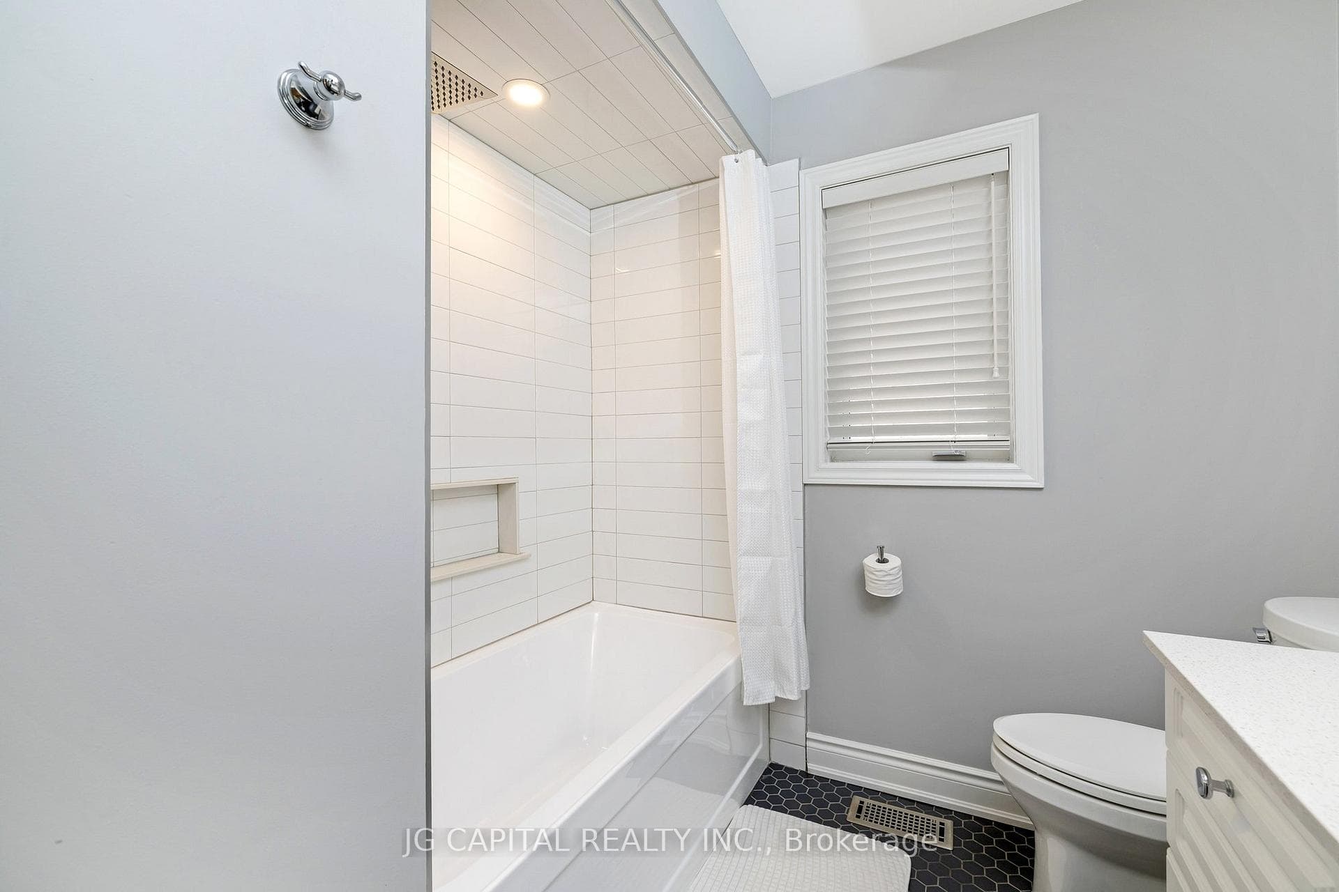 1154 Woodington Lane photo 34