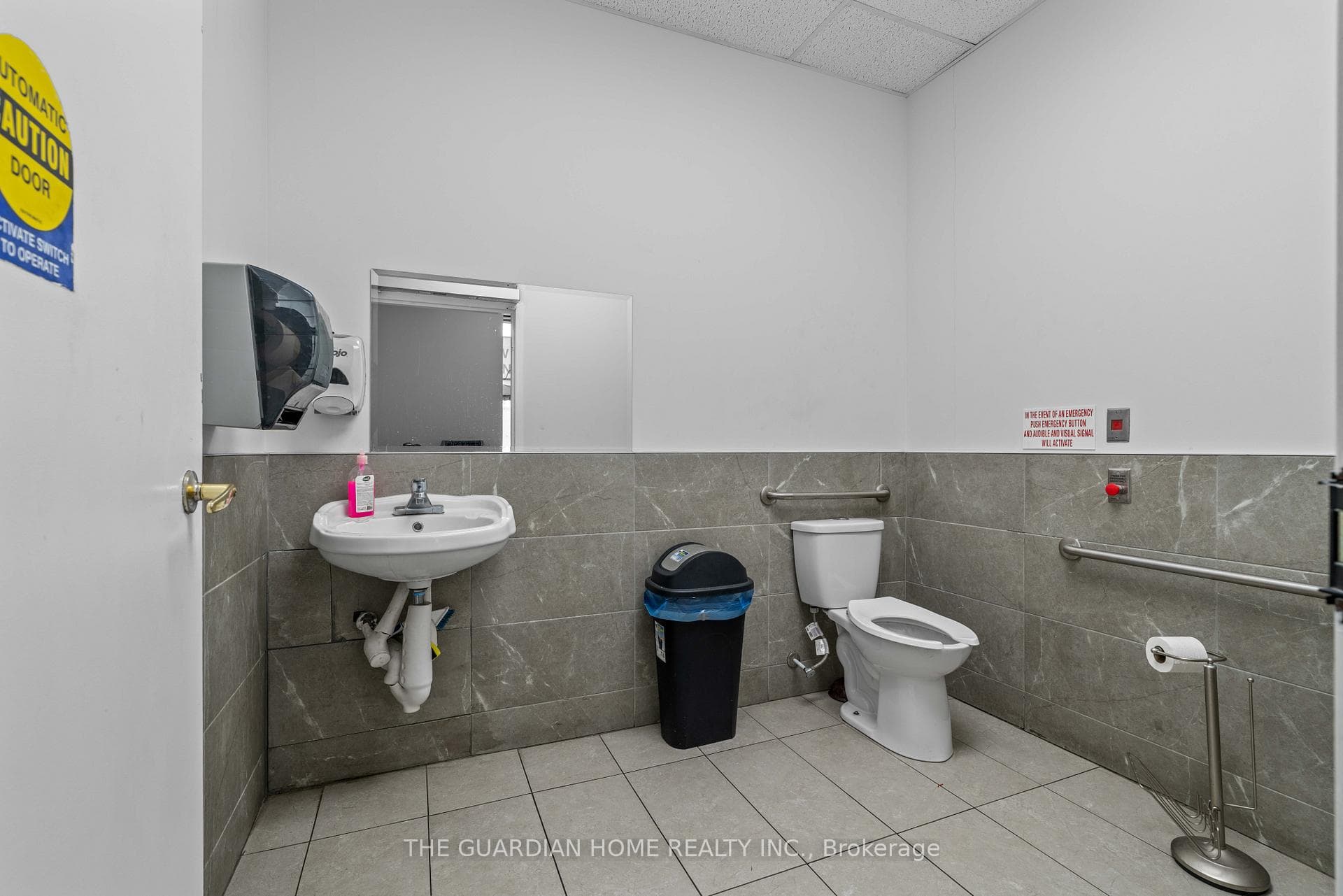 449 Kent Street Unit F7 photo 28