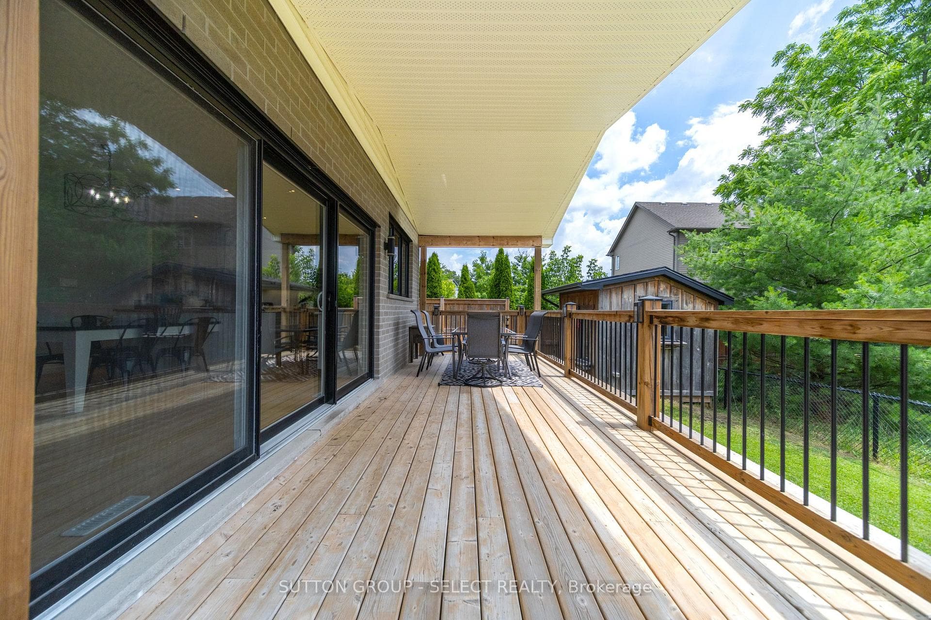 230 Union Avenue photo 40
