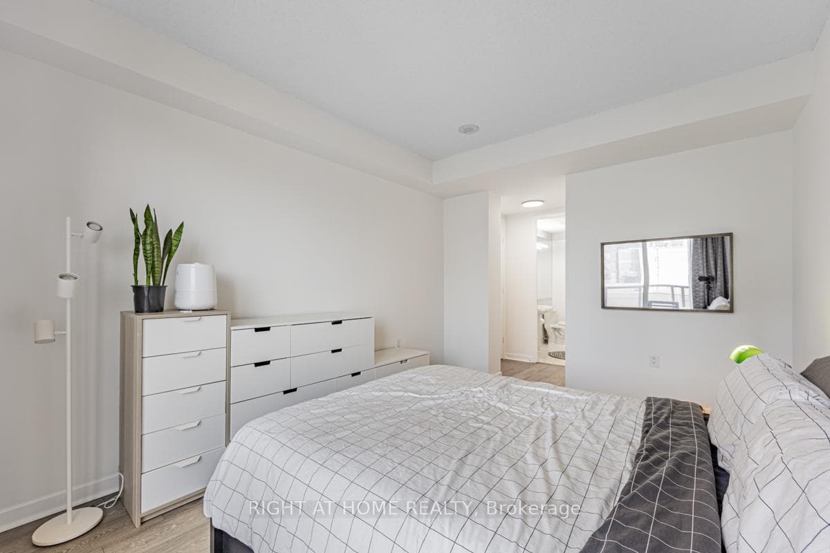 85 Bloor Street Unit PH 6 photo 20