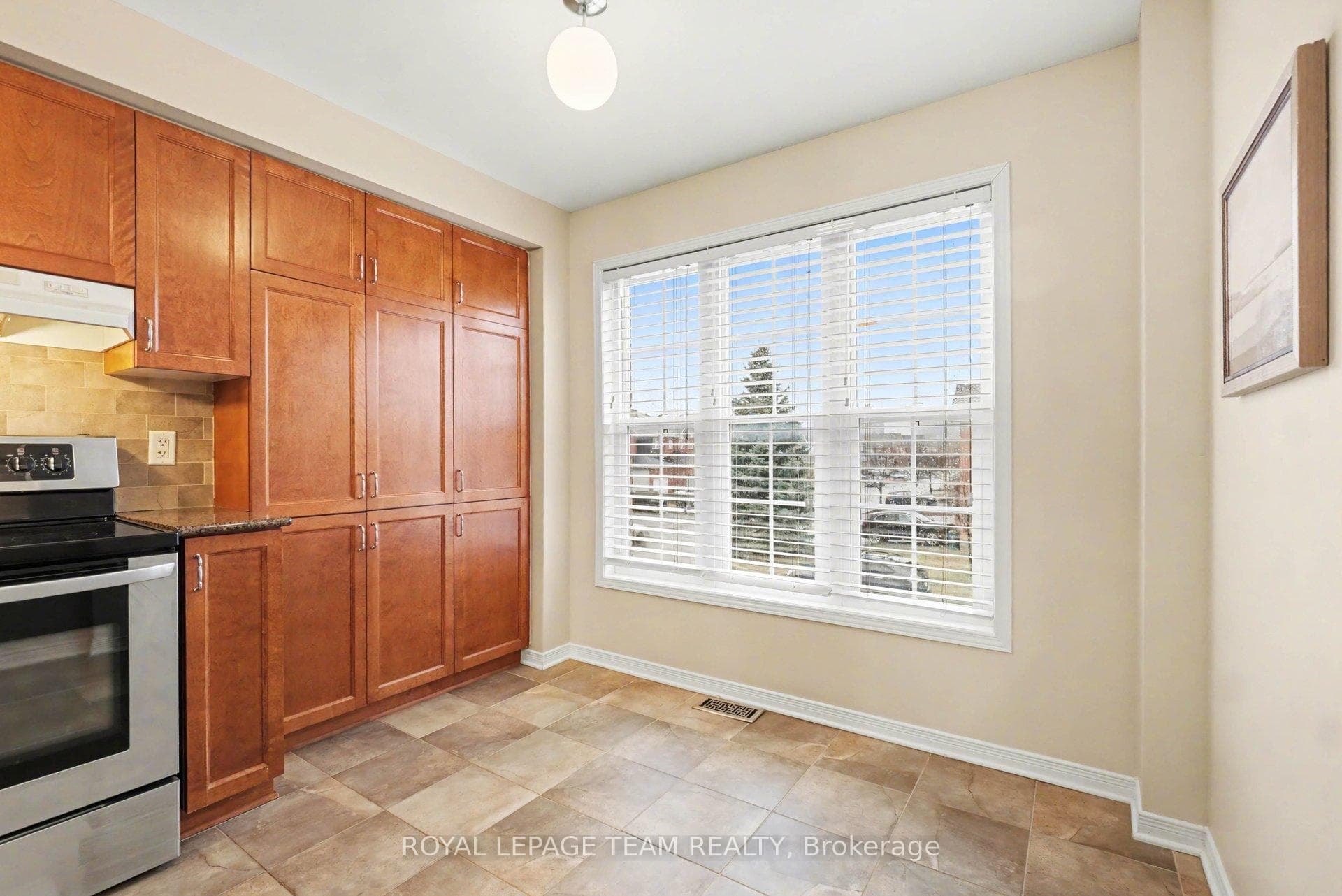 175 Scout Street photo 9