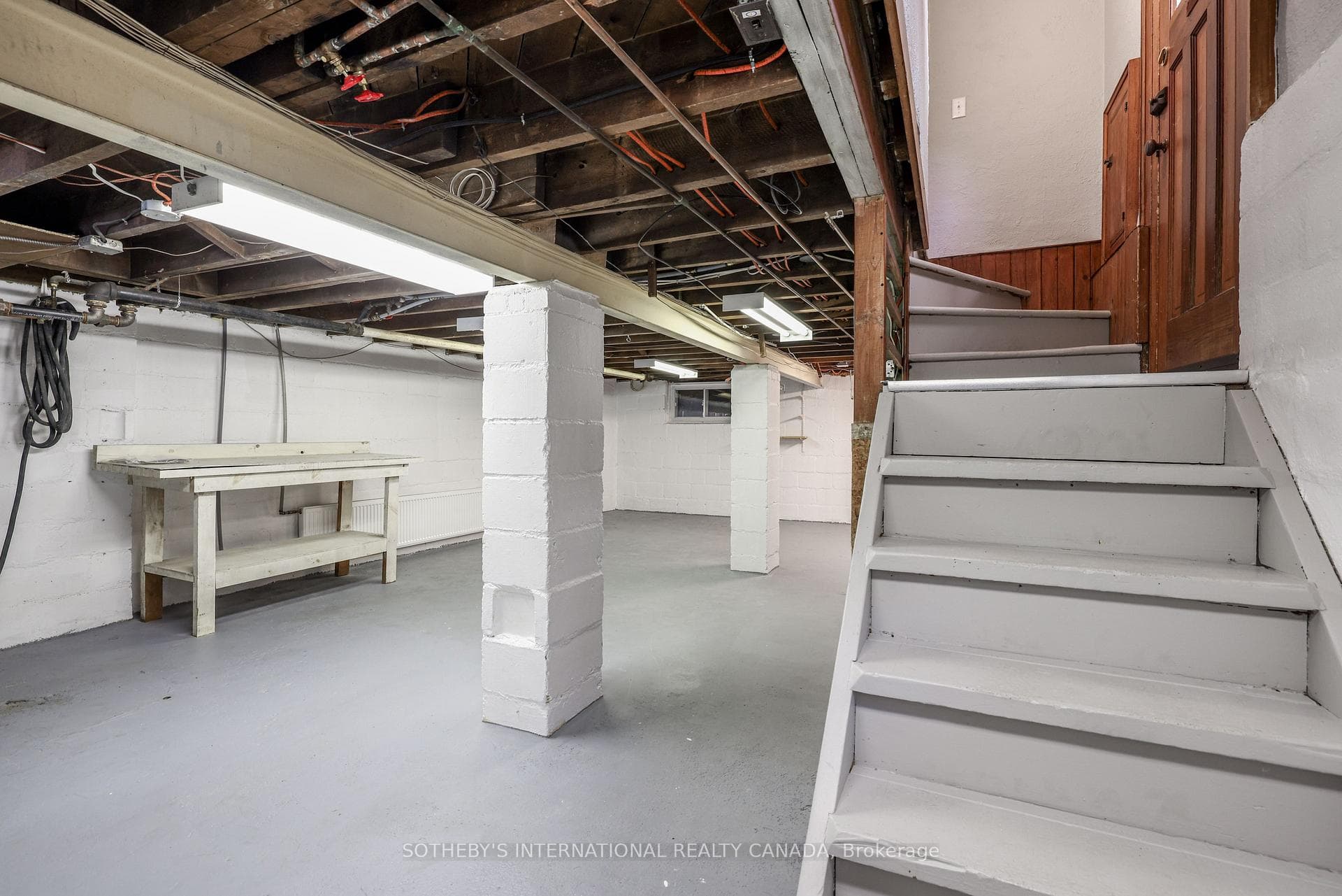 170 Cranbrooke Avenue photo 38