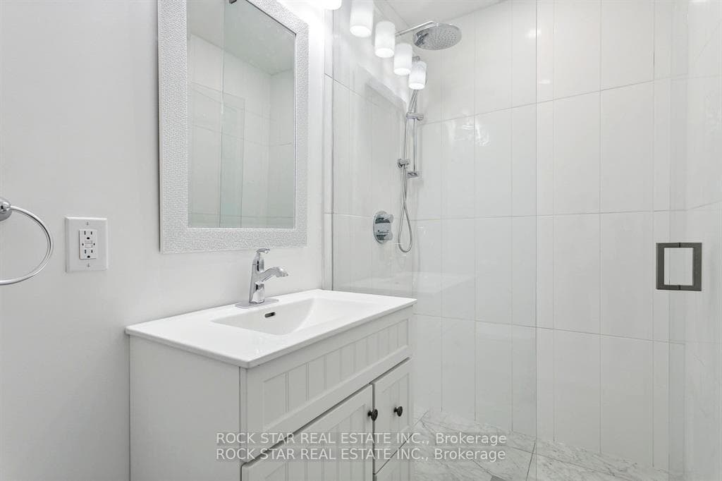 55 Sullivan Street Unit Upper photo 24