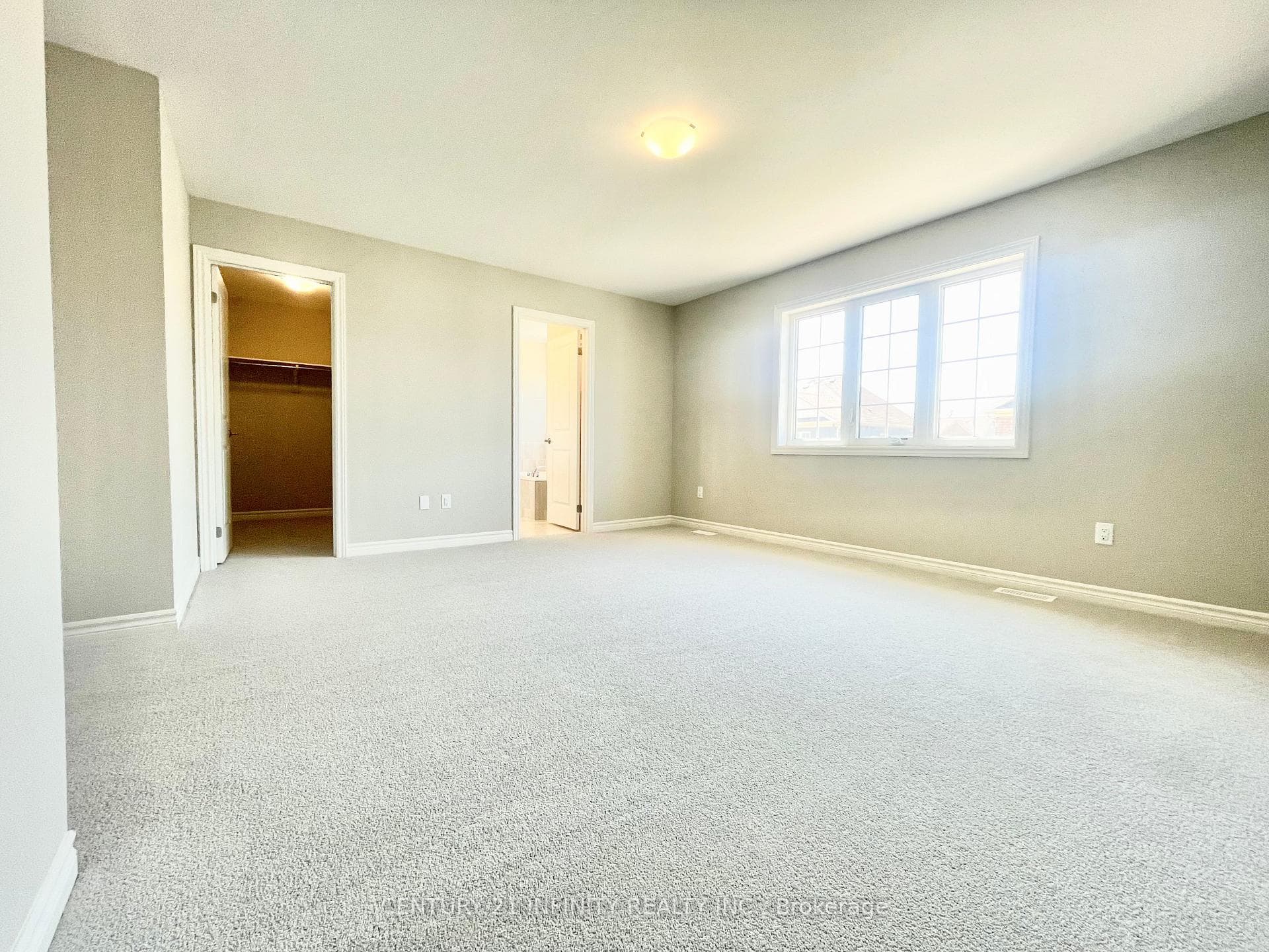 210 Cubitt Street photo 23