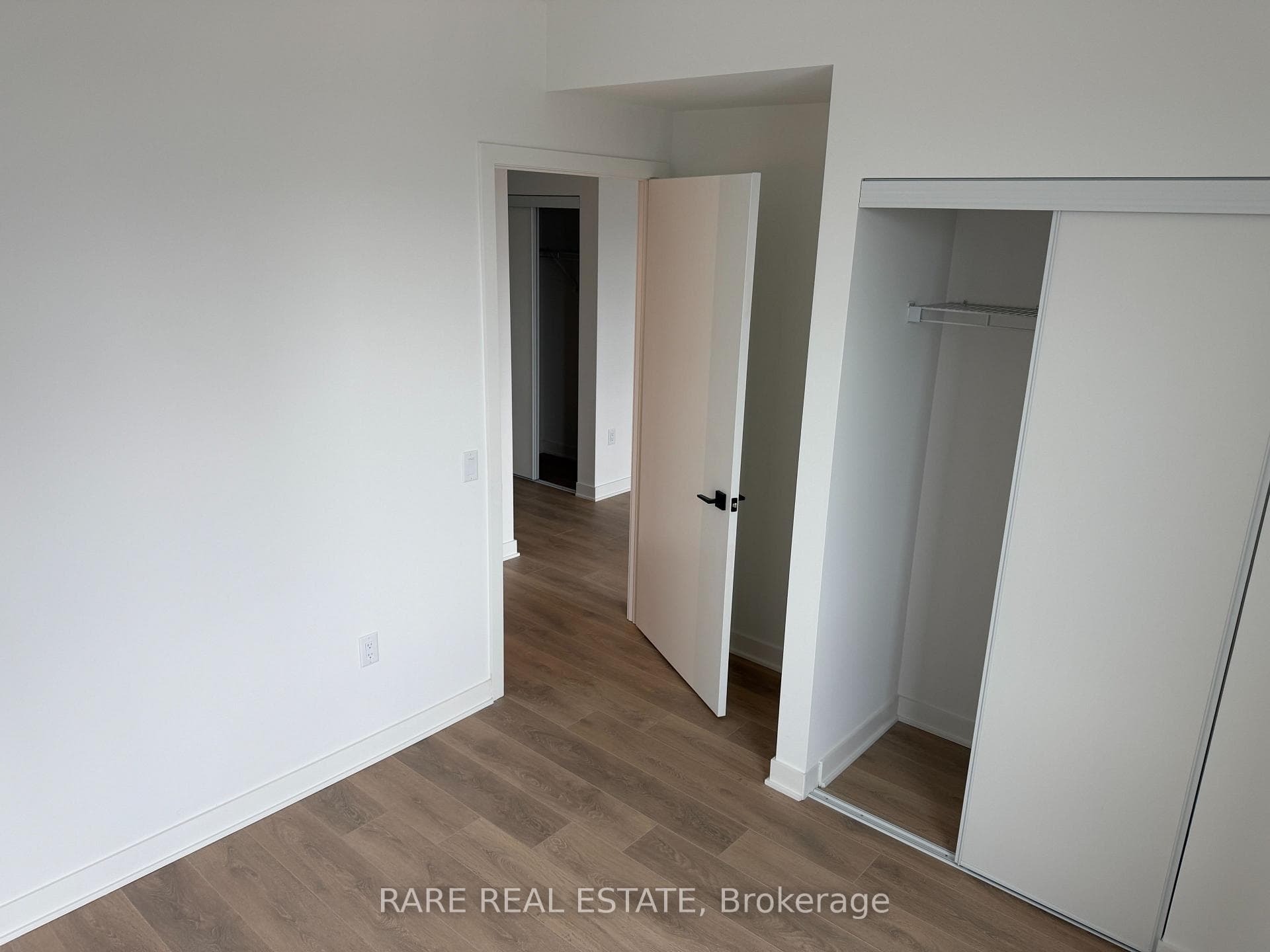 1185 Dupont Street Unit 1411 photo 29