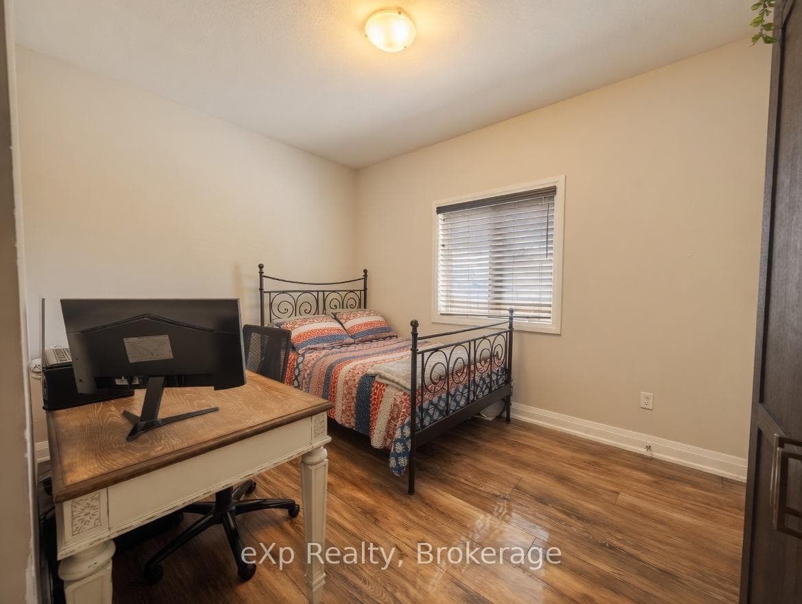 119 Third Street photo 8